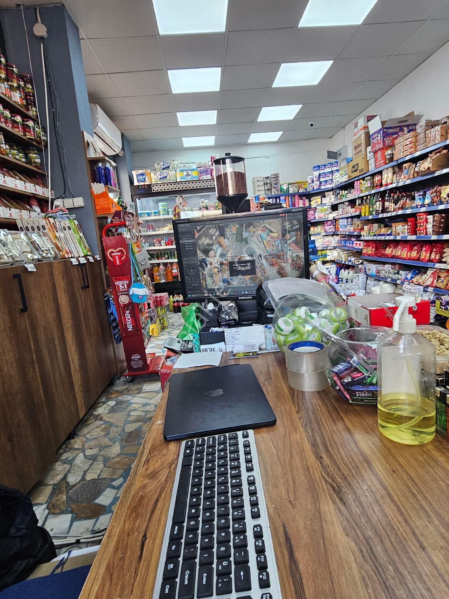 Gönen Gündoğdu'da Ayvacık Caddesin'de Devren Kiralık Market - Görsel 8