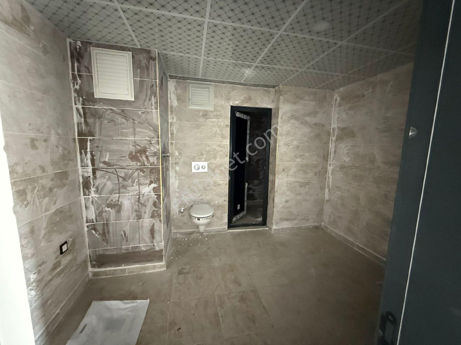 Yavuz Emlak Tan Satılık Daire Arakat Karaköprü Otogar Yanında 5+1 - Görsel 12