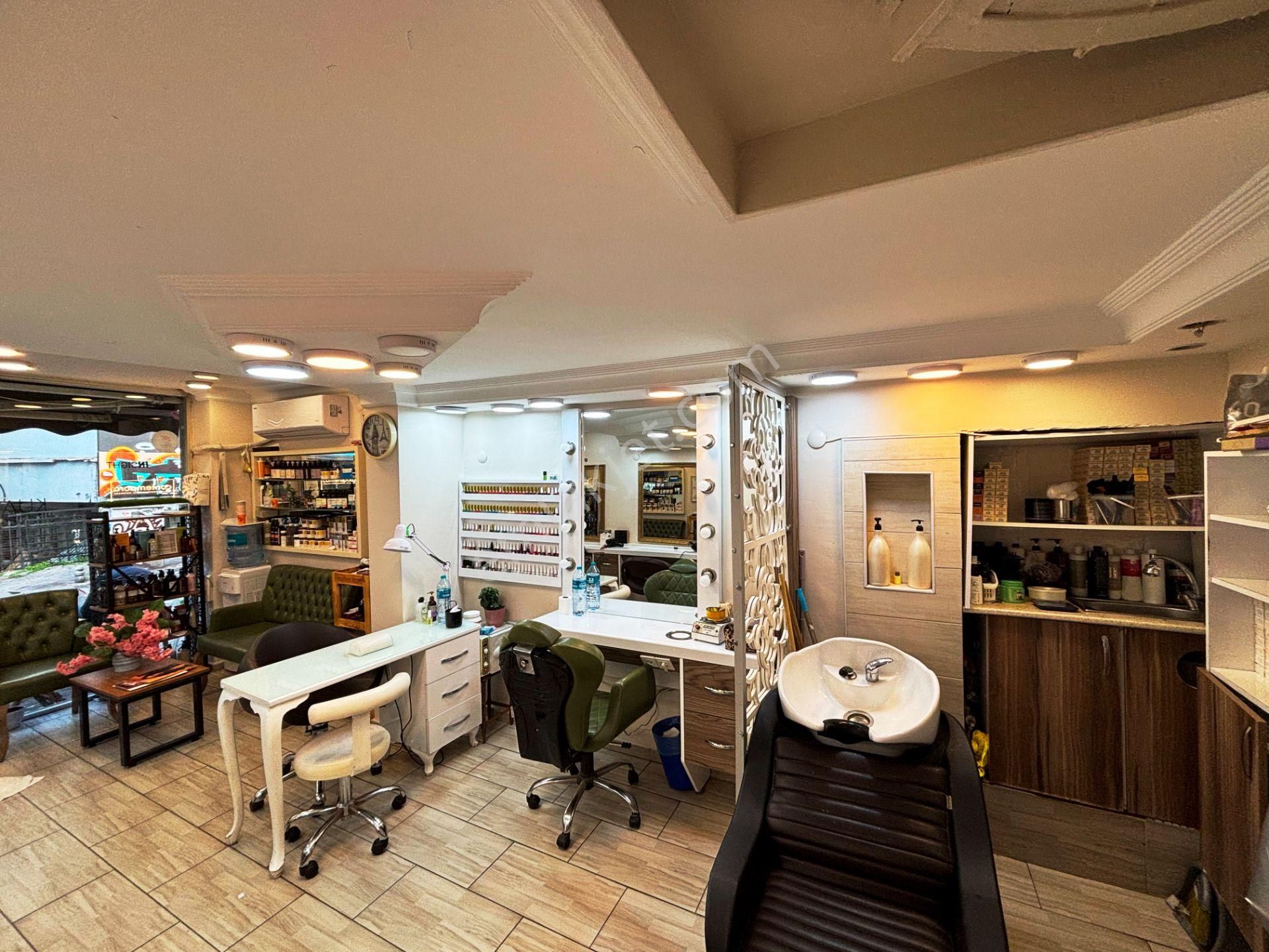 Bahariye Caddeye İlk Bina 70m2 İskanlı Asma Katlı Satılık Dükkan - Görsel 9