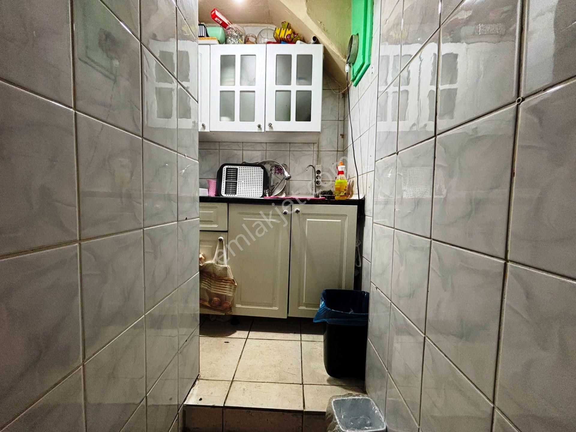 Bahariye Caddeye İlk Bina 70m2 İskanlı Asma Katlı Satılık Dükkan - Görsel 20