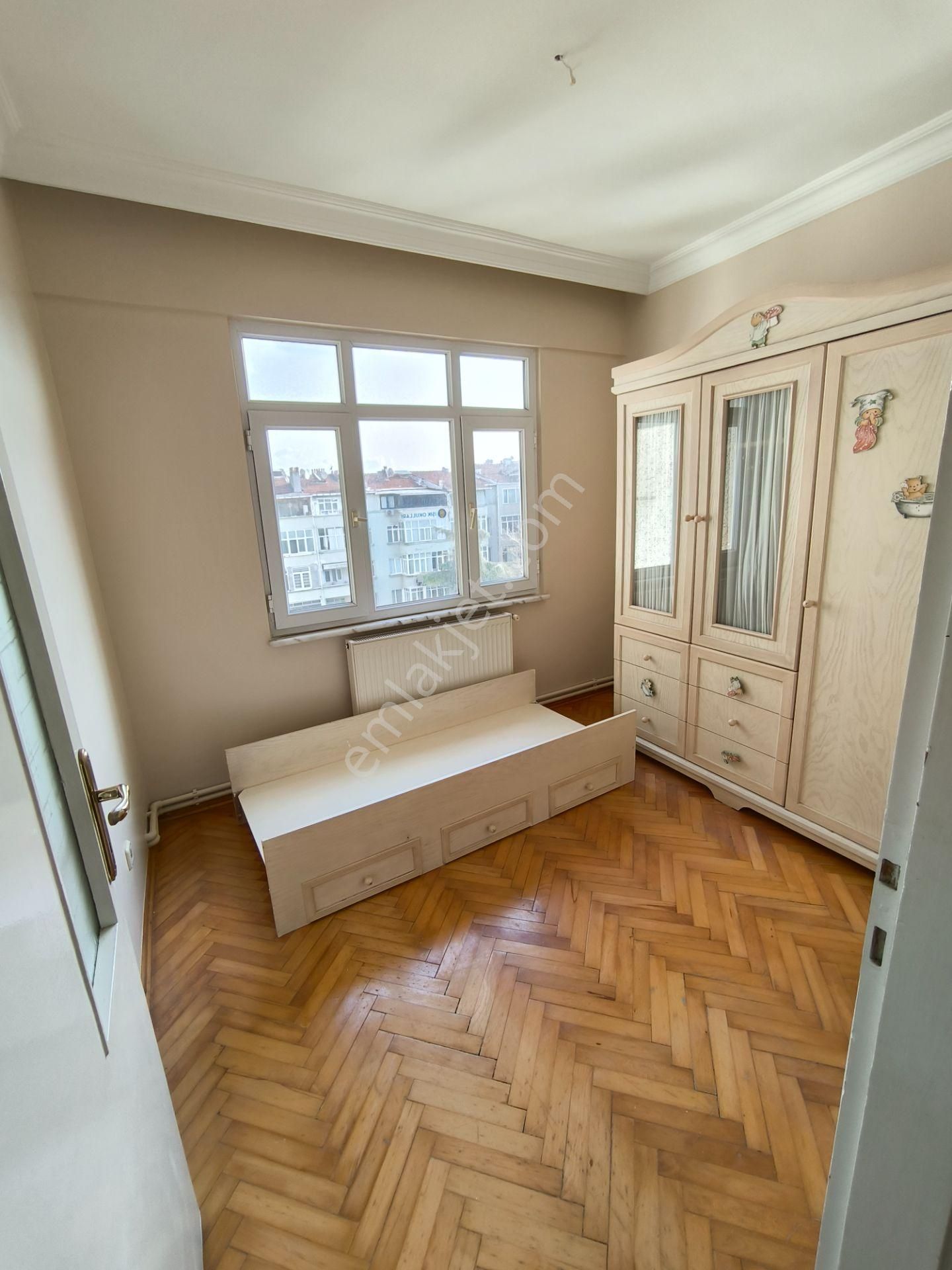 Merkezi Lokasyonda Açık Otoparklı 3+1 Temiz Satılık Daire - Görsel 14