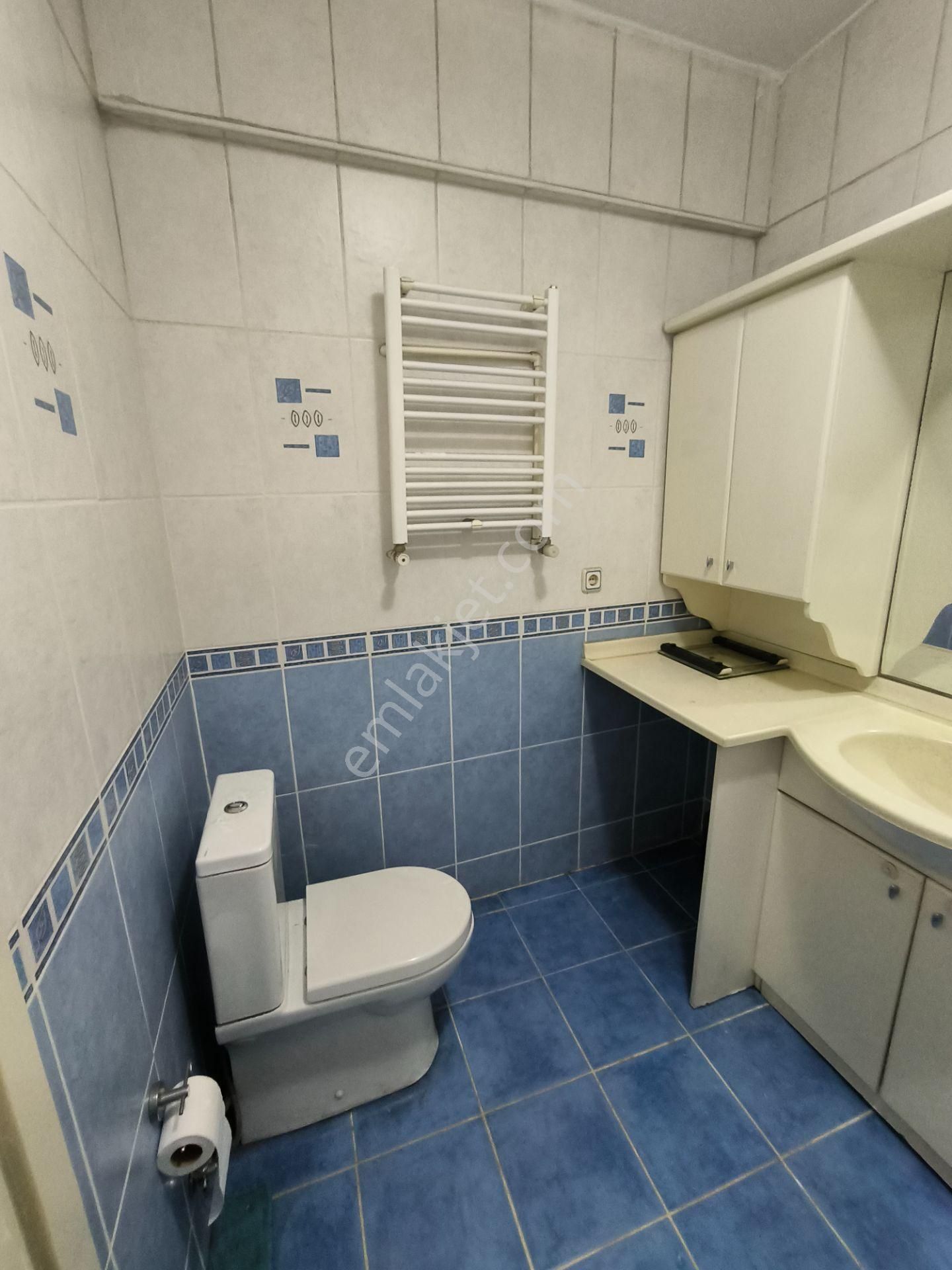 Merkezi Lokasyonda Açık Otoparklı 3+1 Temiz Satılık Daire - Görsel 11