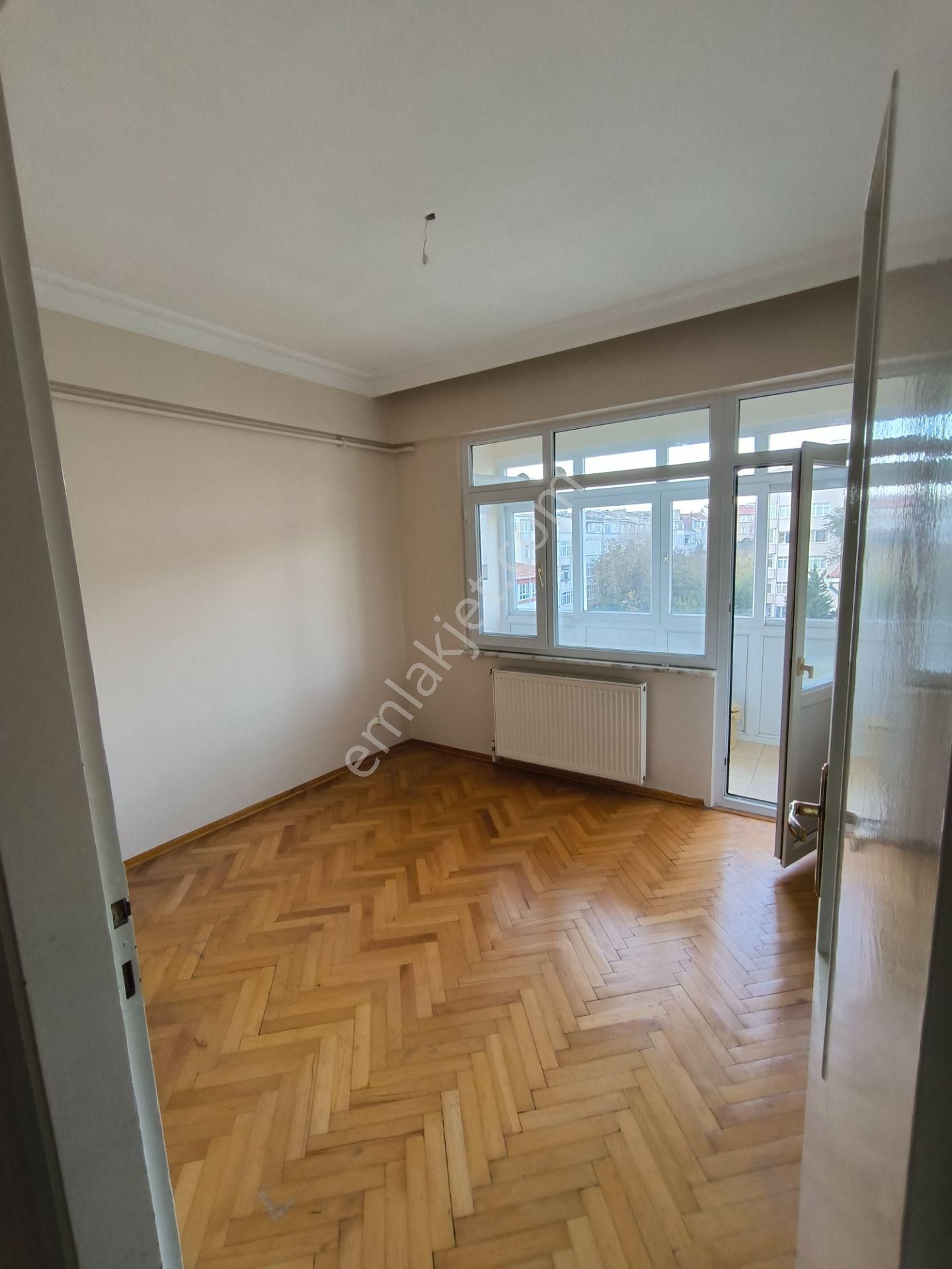 Merkezi Lokasyonda Açık Otoparklı 3+1 Temiz Satılık Daire - Görsel 7