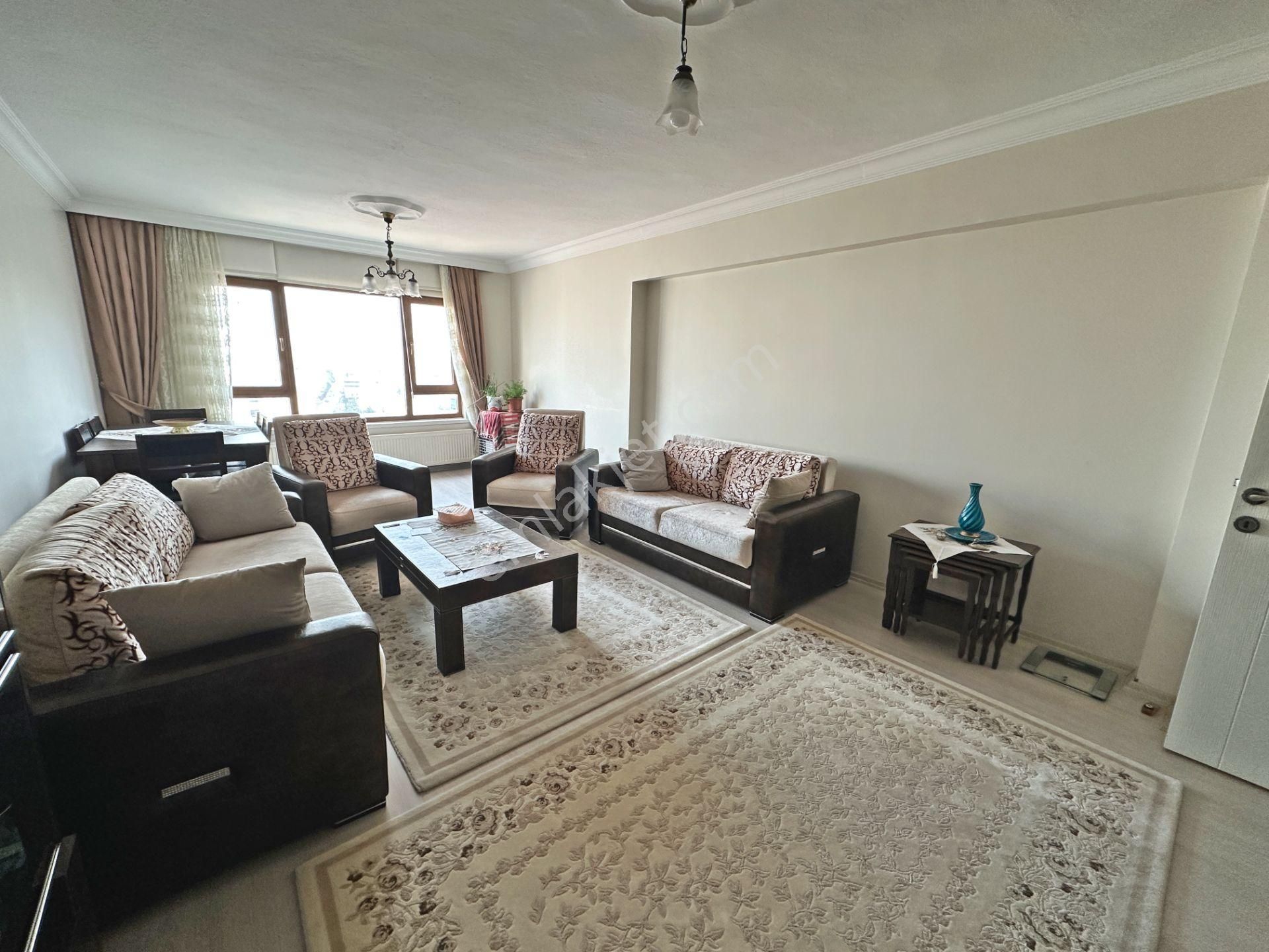 Şafaktepe Park Yakını Manzaralı Full Yapılı 3+1 Satılık Daire - Görsel 2