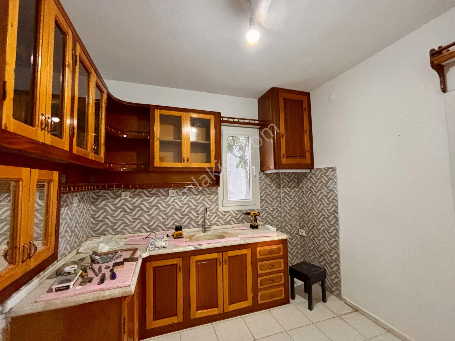 Konacık'ta Yıllık Kiralık Bahçe Katı 2+1 Daire - Görsel 2