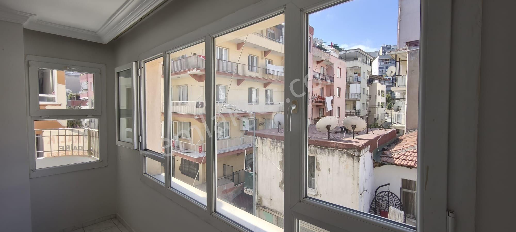 Merkezde 2+1 Kapalı Mutfaklı Satılık Daire - Görsel 16