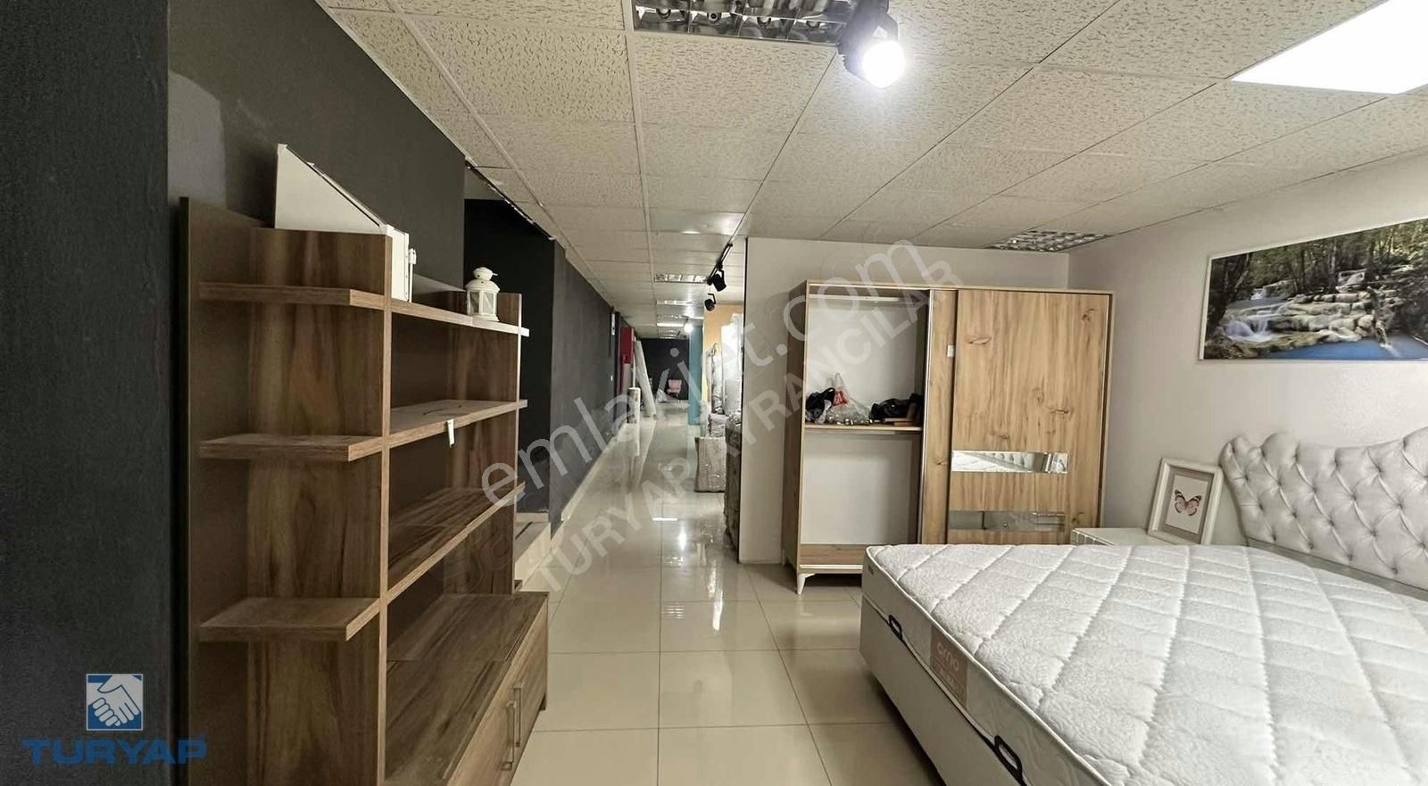Turyap'tan Ana Cadde Üzeri 4 Katlı 1350m2 Komple Kiralık İşyeri - Görsel 22