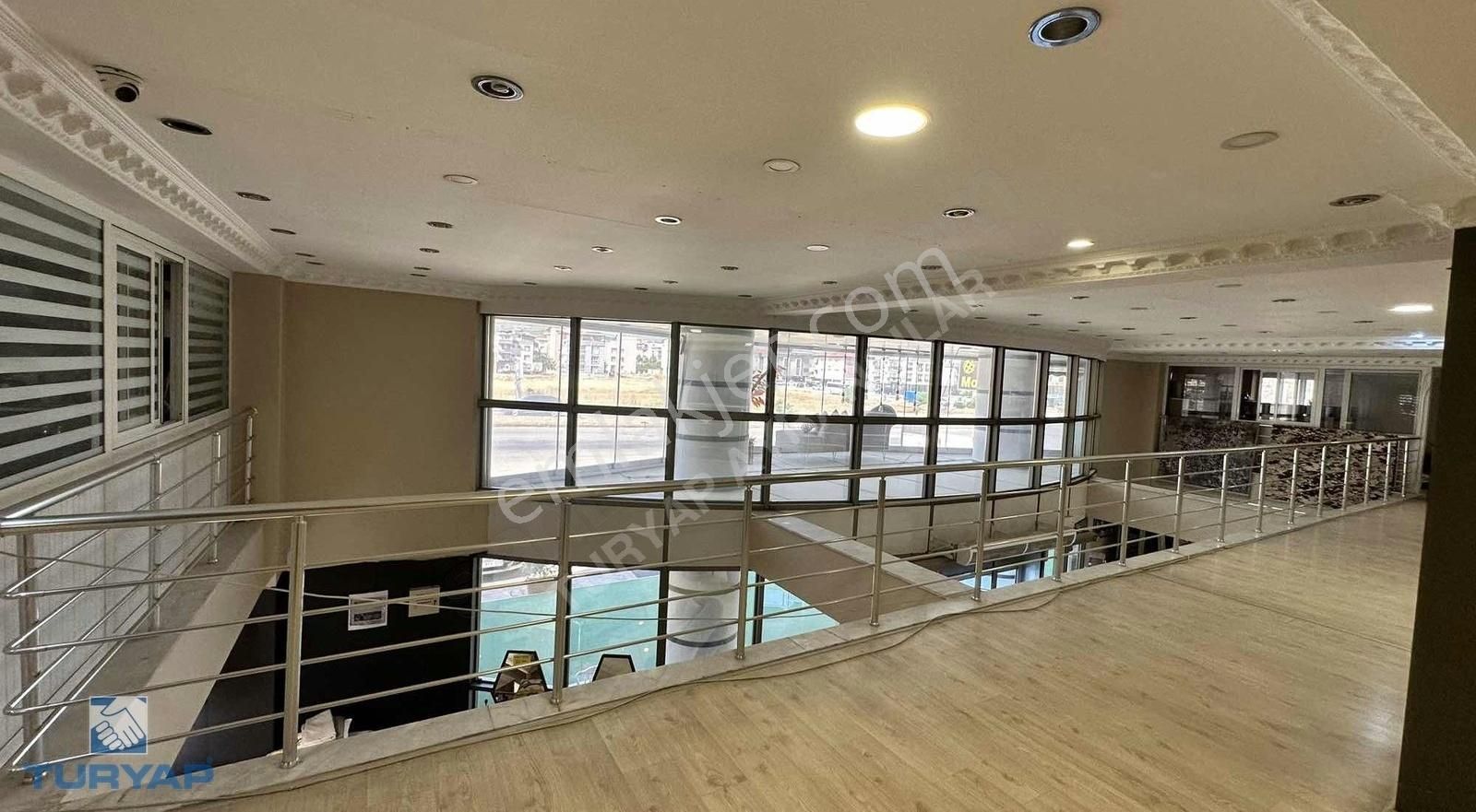 Turyap'tan Ana Cadde Üzeri 4 Katlı 1350m2 Komple Kiralık İşyeri - Görsel 15