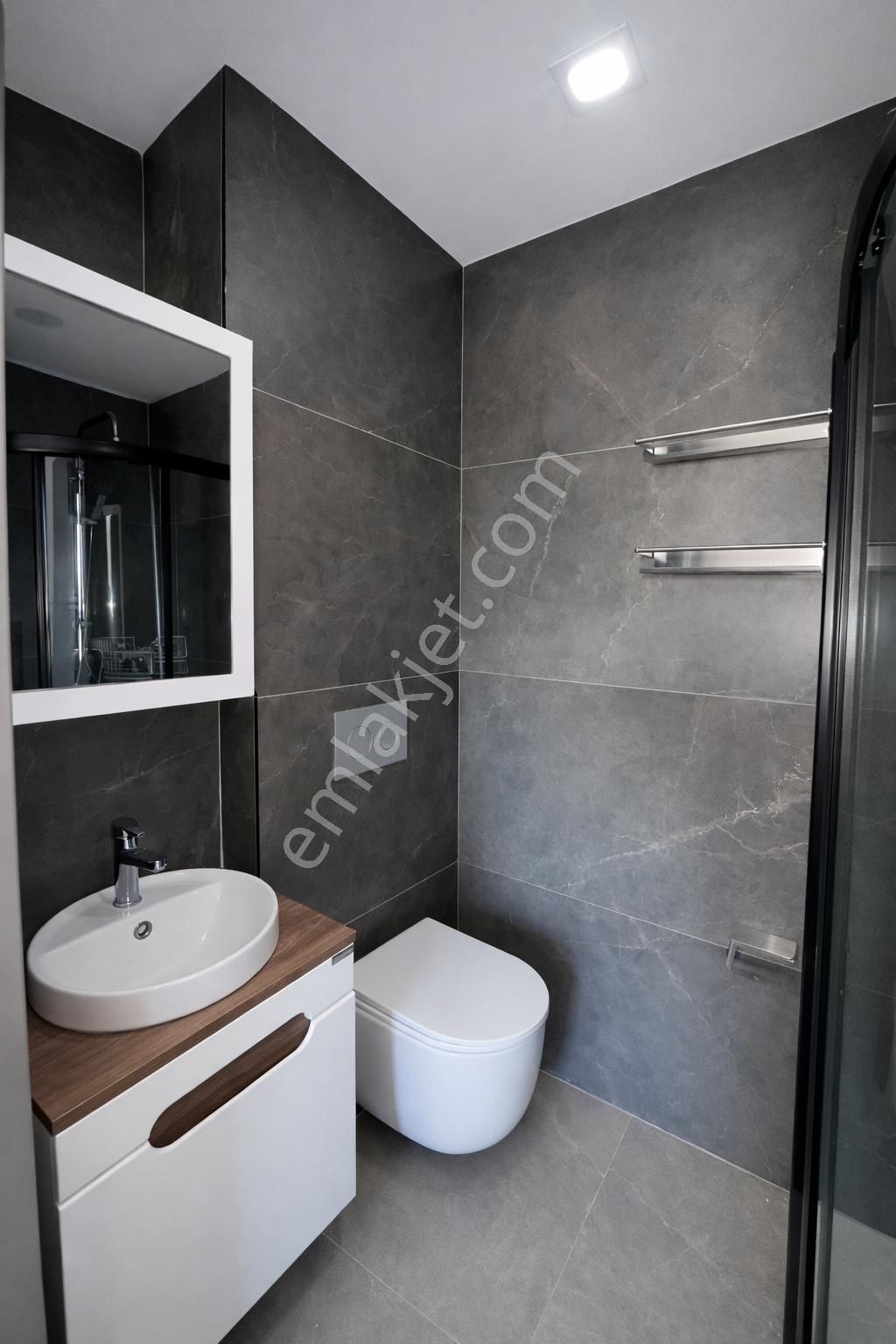 Rw Budurdan 75.yıl Mahallesi Kiralık 2+1 Daire - Görsel 8