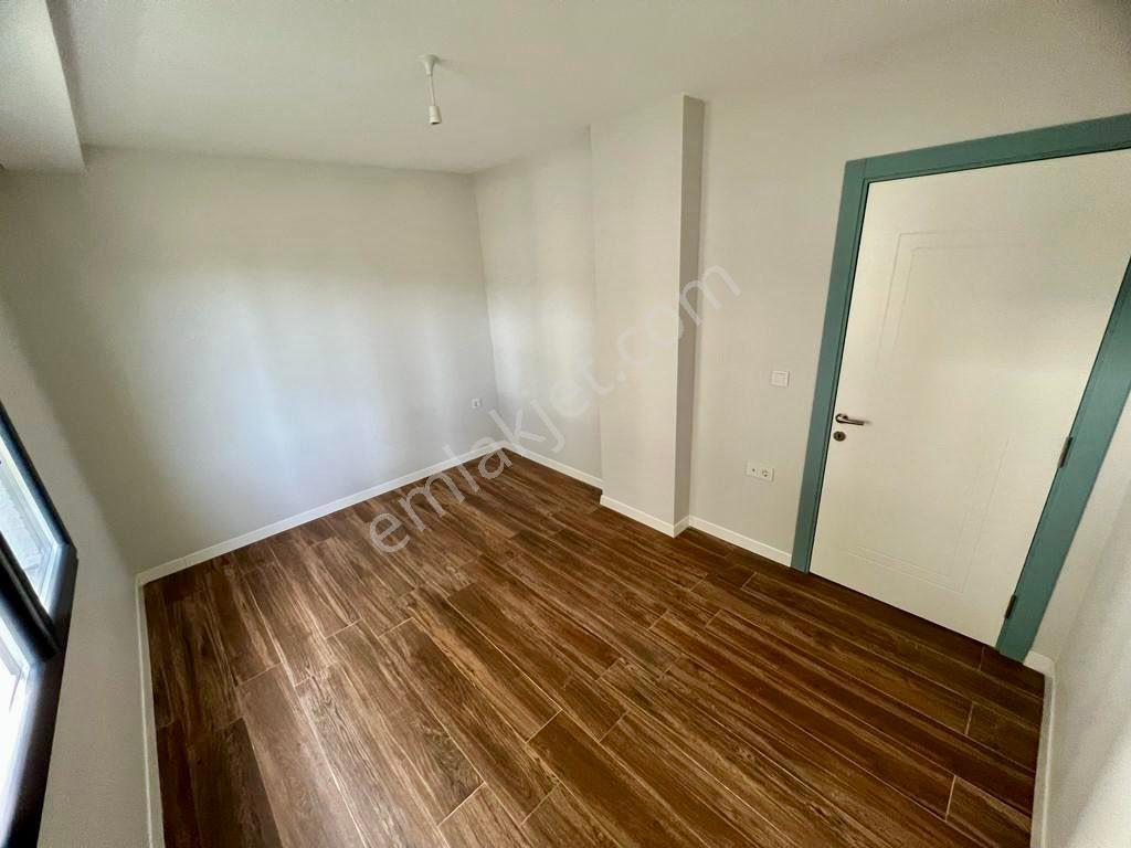 Akçay Oya Gayrimenkul'den Zeytinli'de Bahçe Kullanımlı 2+1 Sıfır Daire - Görsel 33