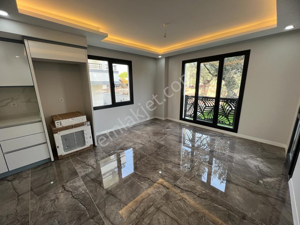 Akçay Oya Gayrimenkul'den Zeytinli'de Bahçe Kullanımlı 2+1 Sıfır Daire - Görsel 22