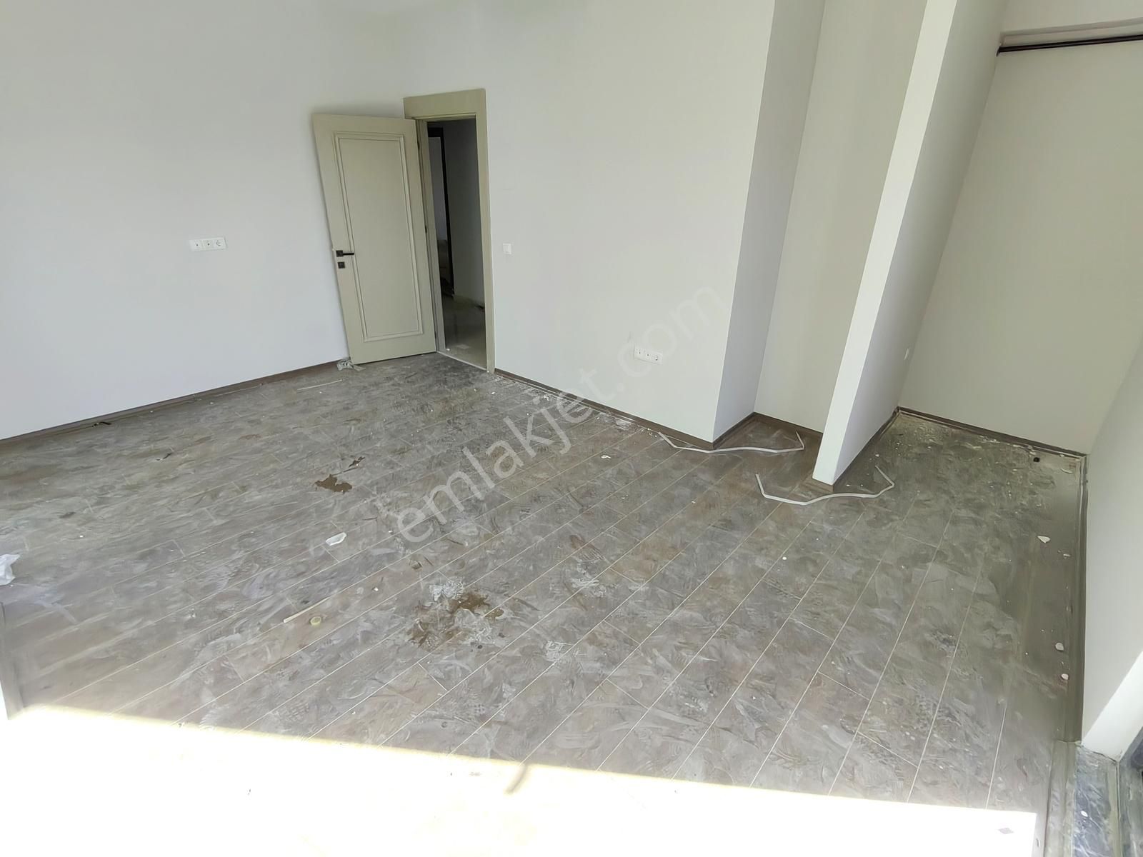 İpek Yolu Üzerinde Kiralık 2+0 Premium Ofis - Görsel 9