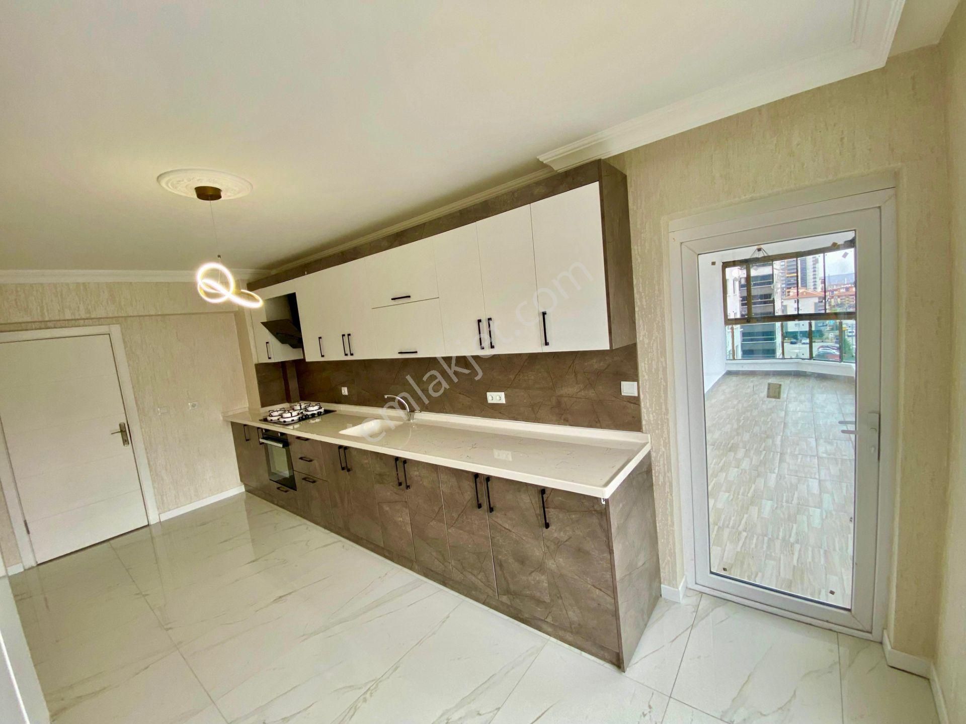 Yenikent Menderes Mah'de 4+1 Ultra Lüks Yapılı Fırsat Daire - Görsel 5