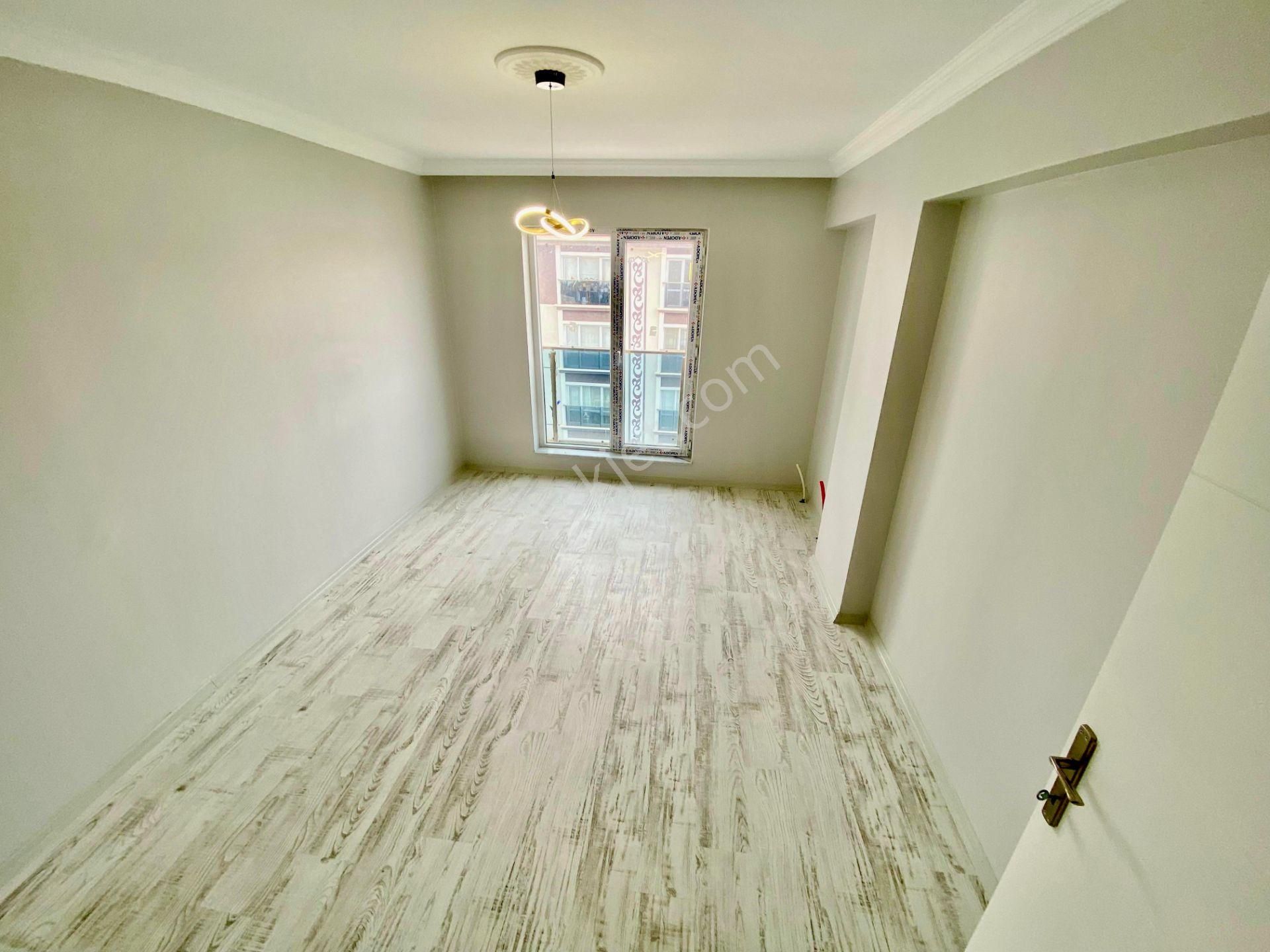 Yenikent Menderes Mah'de 4+1 Ultra Lüks Yapılı Fırsat Daire - Görsel 14