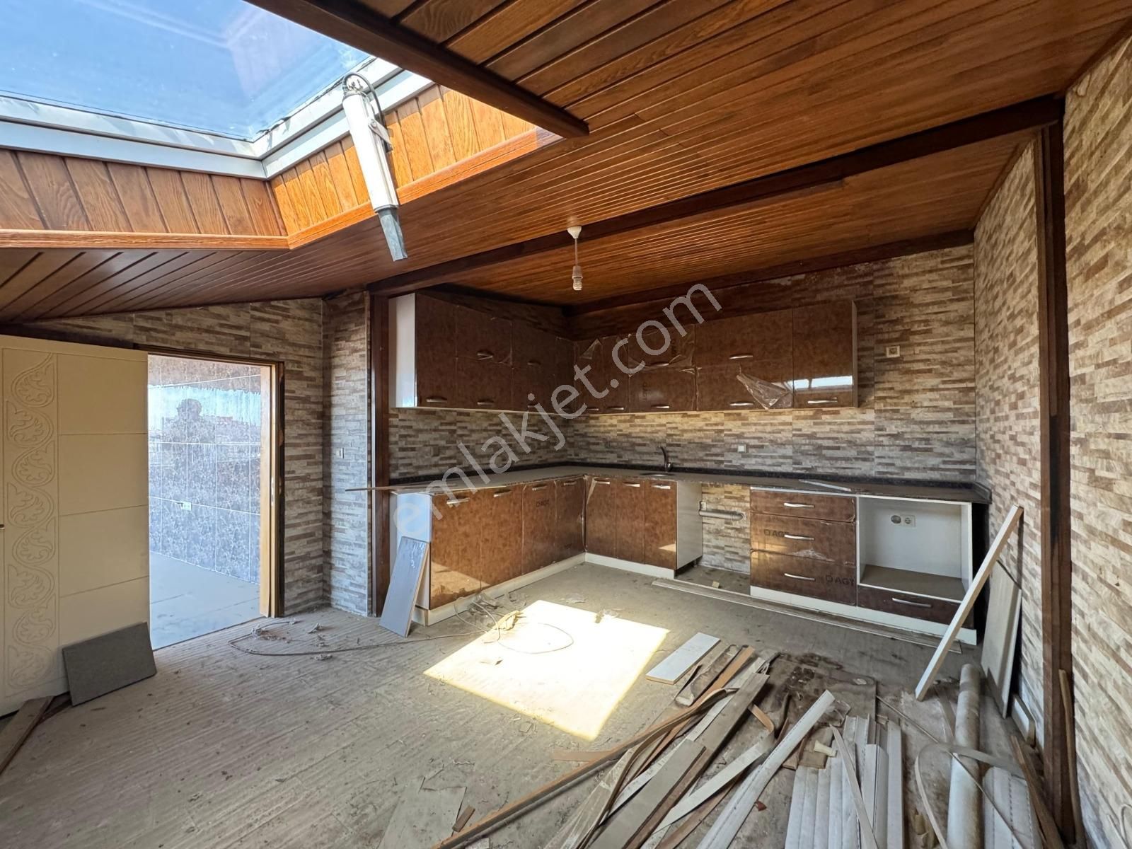 Serik, Yeni Mahalle'de, Eşsiz Konumda, Satılık 7+1 Dubleks Daire - Görsel 33