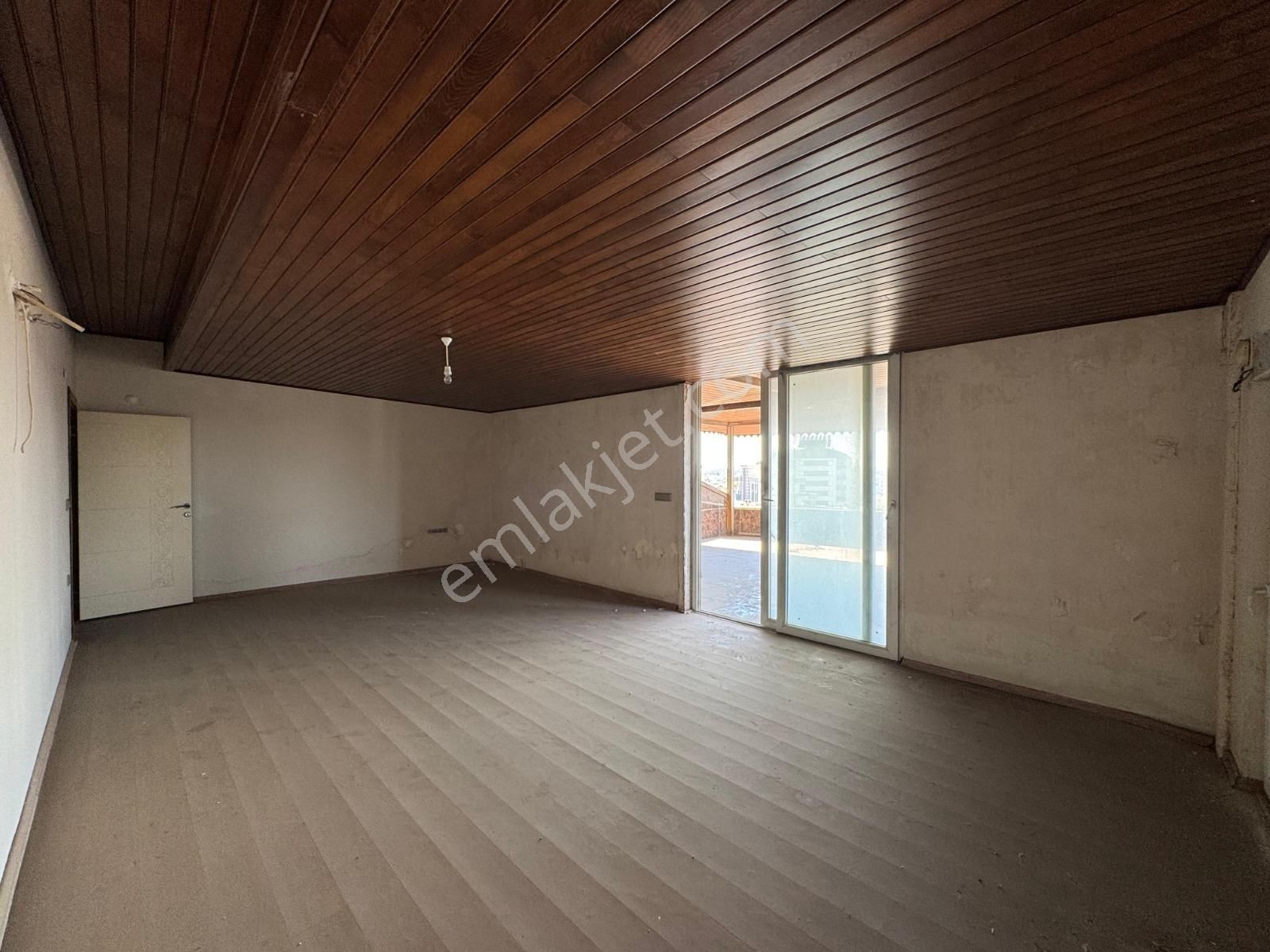 Serik, Yeni Mahalle'de, Eşsiz Konumda, Satılık 7+1 Dubleks Daire - Görsel 6