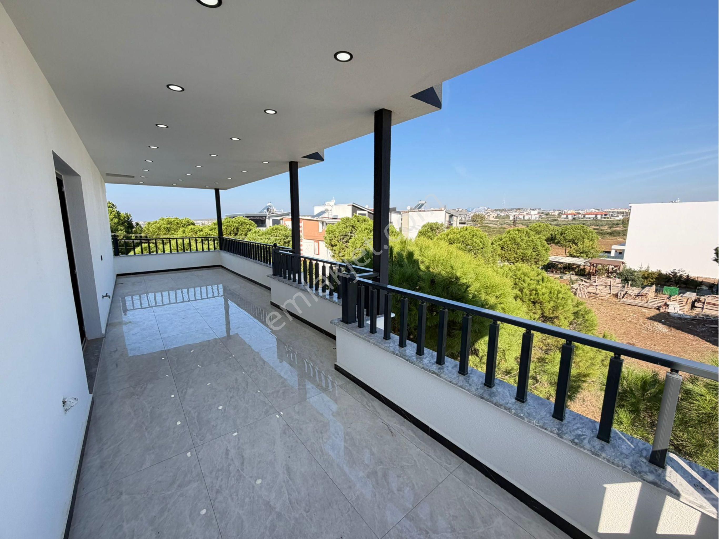 Efeler’de Ayrı Mutfak,tam Müstakil 4+1 Köşe Konum Villa - Görsel 35