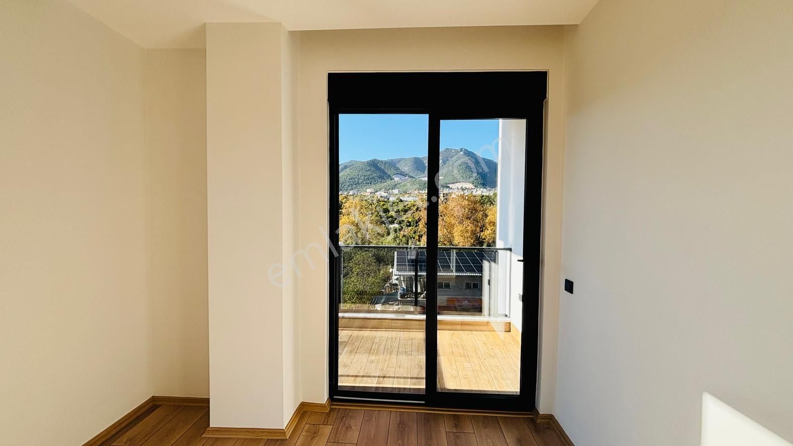 Alanya Oba Mahallesinde Satılık 2+1 Amerikan Mutfak Daire - Görsel 5