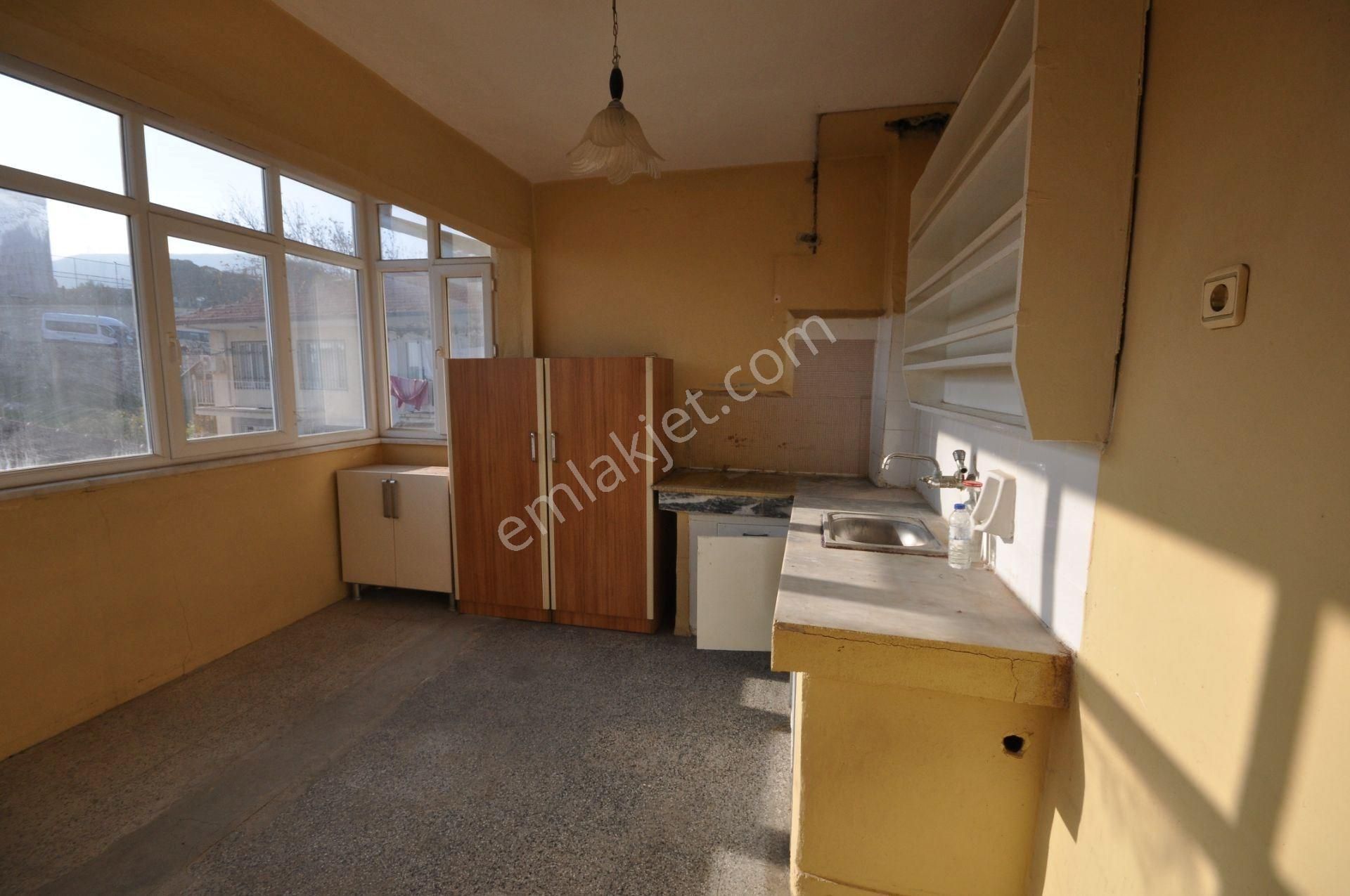 Cumhuriyet Mh. Satılık 3+1 Daire