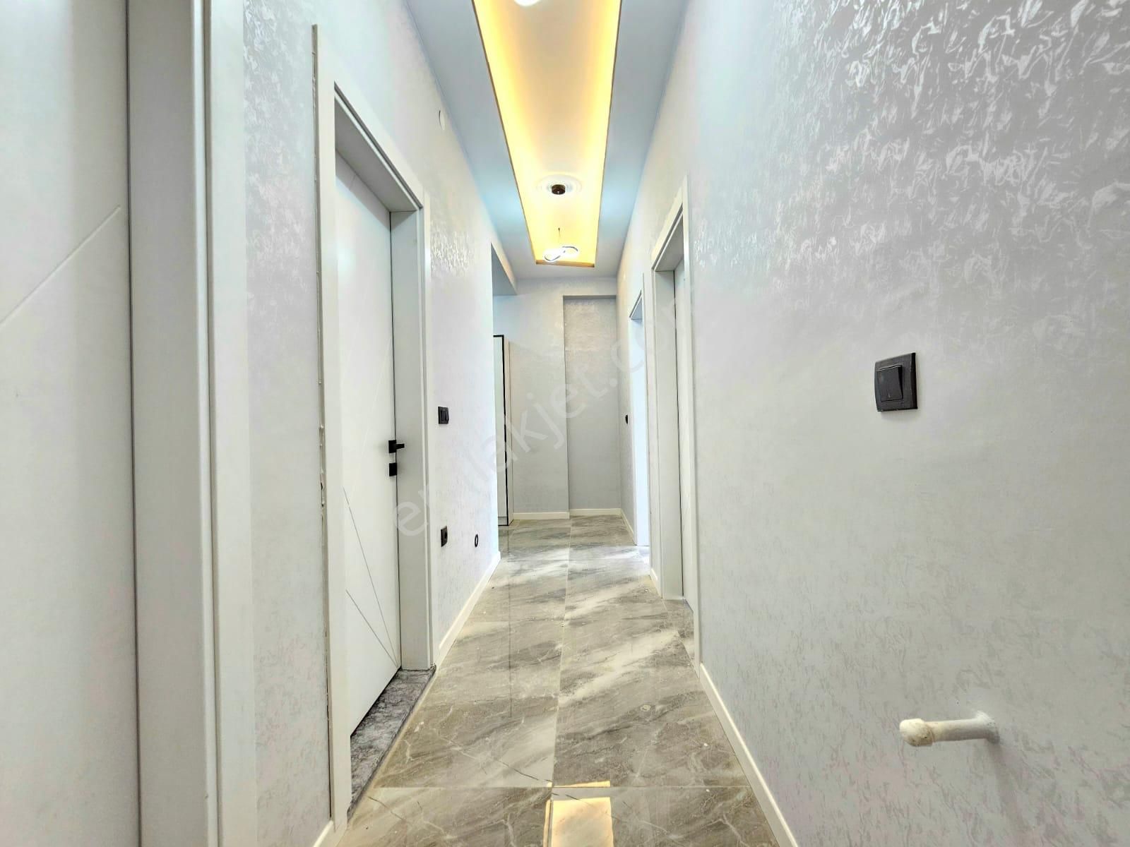 ▶ ▶akçay Körfez'den Altınkum'da Ön Cephe Ara Kat Ebeveyn Banyolu Sıfır Satılık Daire - Görsel 31