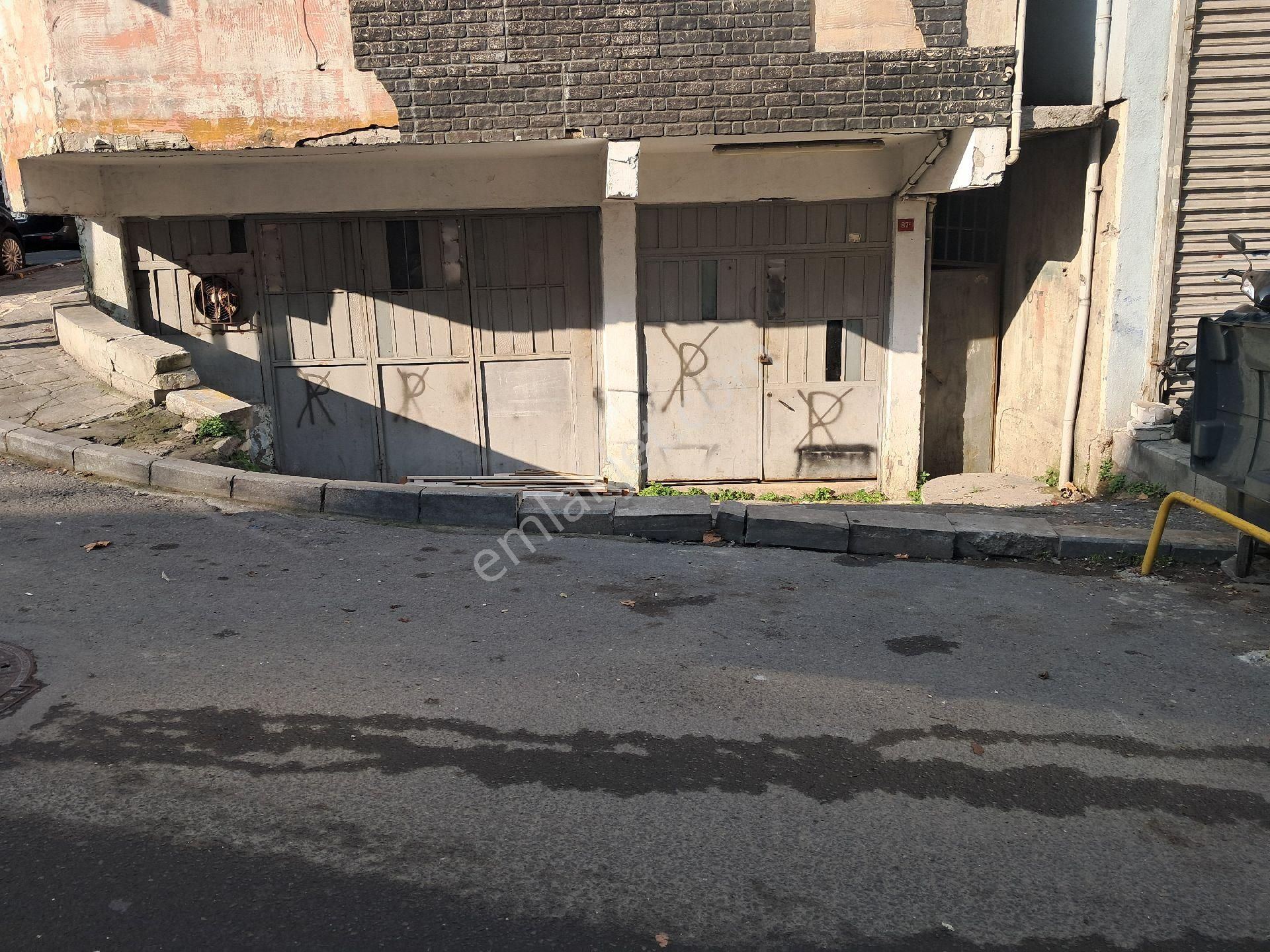 Satilik Dukkan Okmeydani - Görsel 3