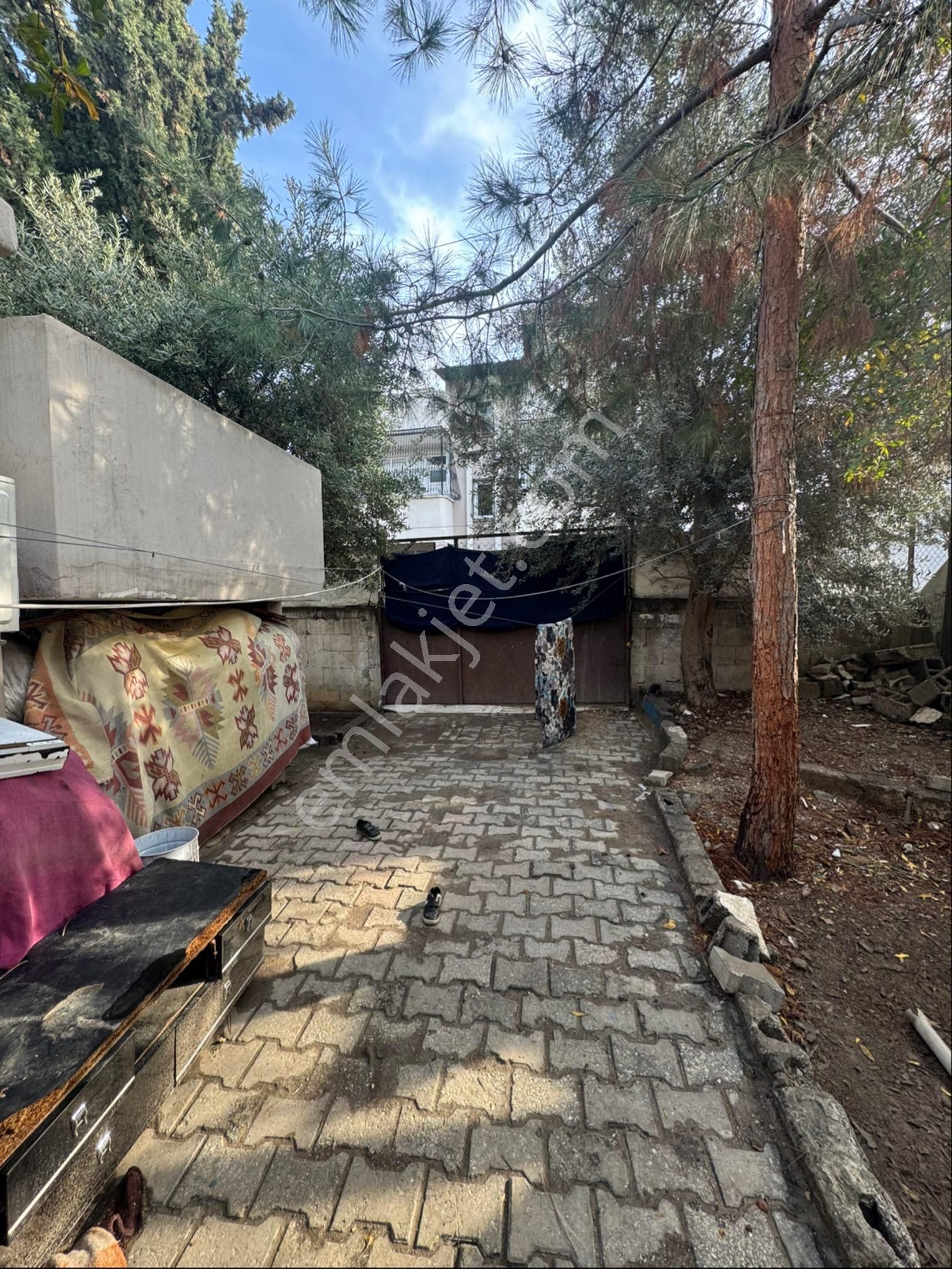 Şakirpaşa Uçak Mahallesinde Tek Katlı Bahçeli Müstakil Ev - Görsel 16