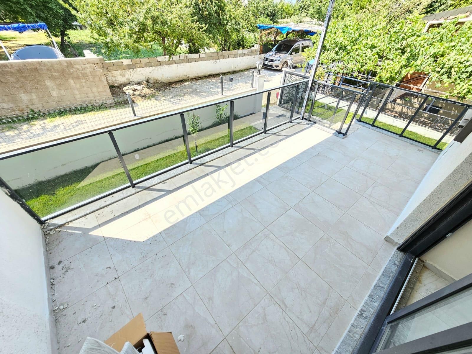 ▶ ▶ Akçay Körfez'den Denize Sadece 50 Metre Olan Bu Villayı Kaçırmayın!! - Görsel 13