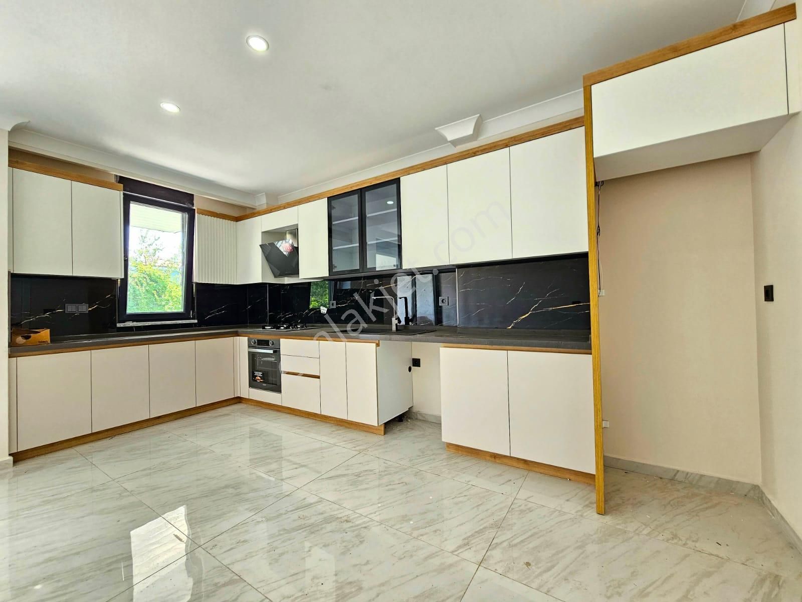 ▶ ▶ Akçay Körfez'den Denize Sadece 50 Metre Olan Bu Villayı Kaçırmayın!! - Görsel 7