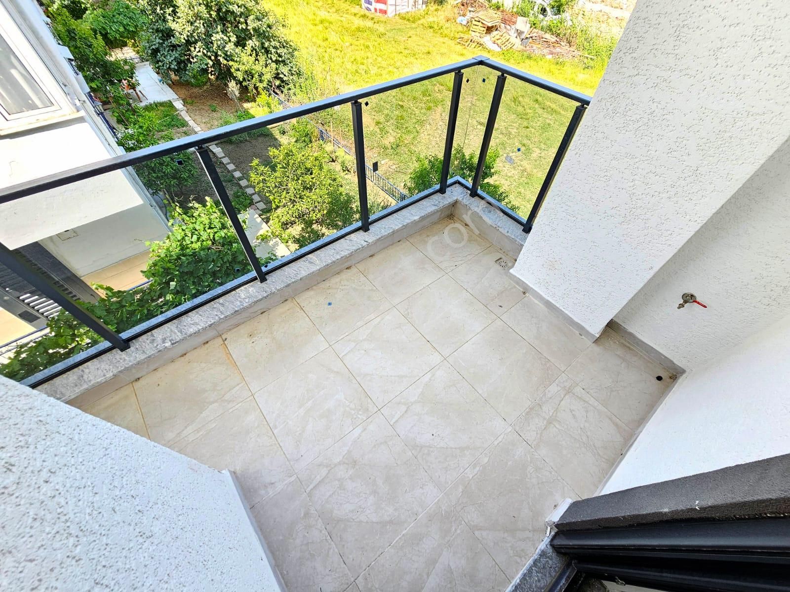 ▶ ▶ Akçay Körfez'den Denize Sadece 50 Metre Olan Bu Villayı Kaçırmayın!! - Görsel 17