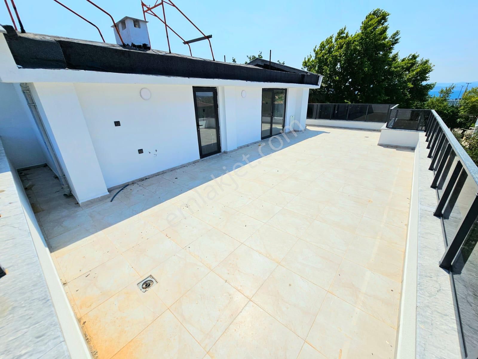 ▶ ▶ Akçay Körfez'den Denize Sadece 50 Metre Olan Bu Villayı Kaçırmayın!! - Görsel 22