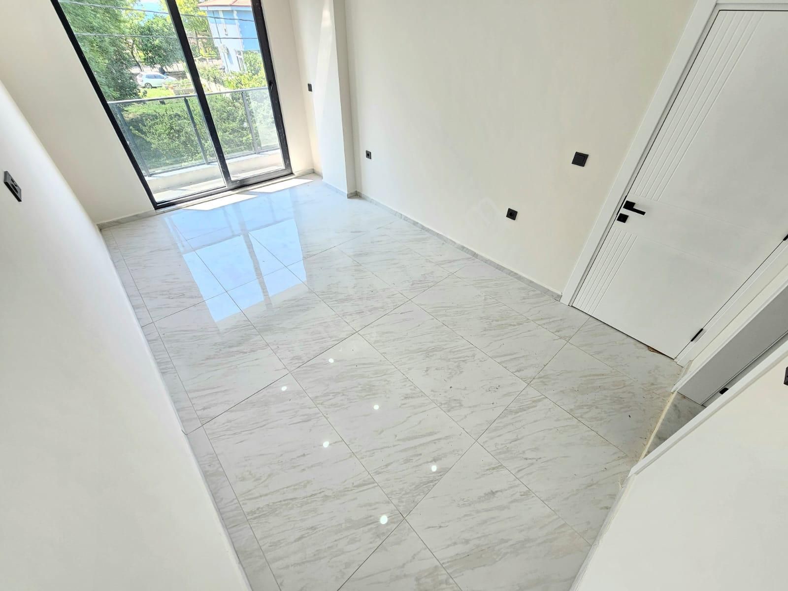 ▶ ▶ Akçay Körfez'den Denize Sadece 50 Metre Olan Bu Villayı Kaçırmayın!! - Görsel 15