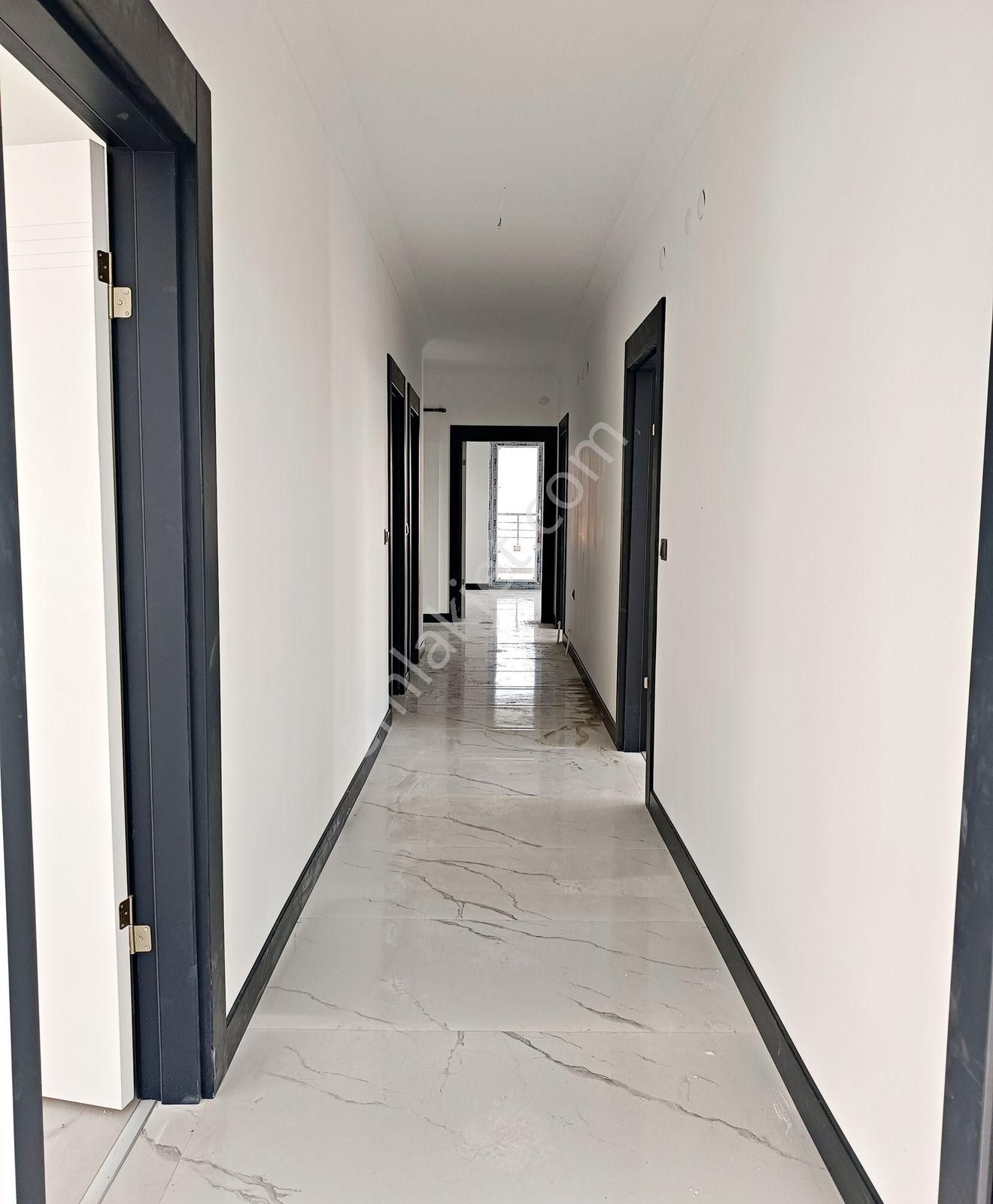 Yakacıkta 4+1 Yeni Kiralık Daire - Görsel 28