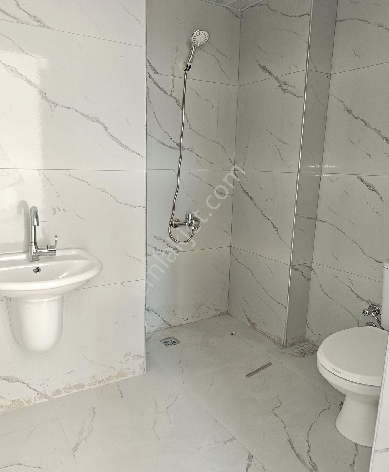 Yakacıkta 4+1 Yeni Kiralık Daire - Görsel 26