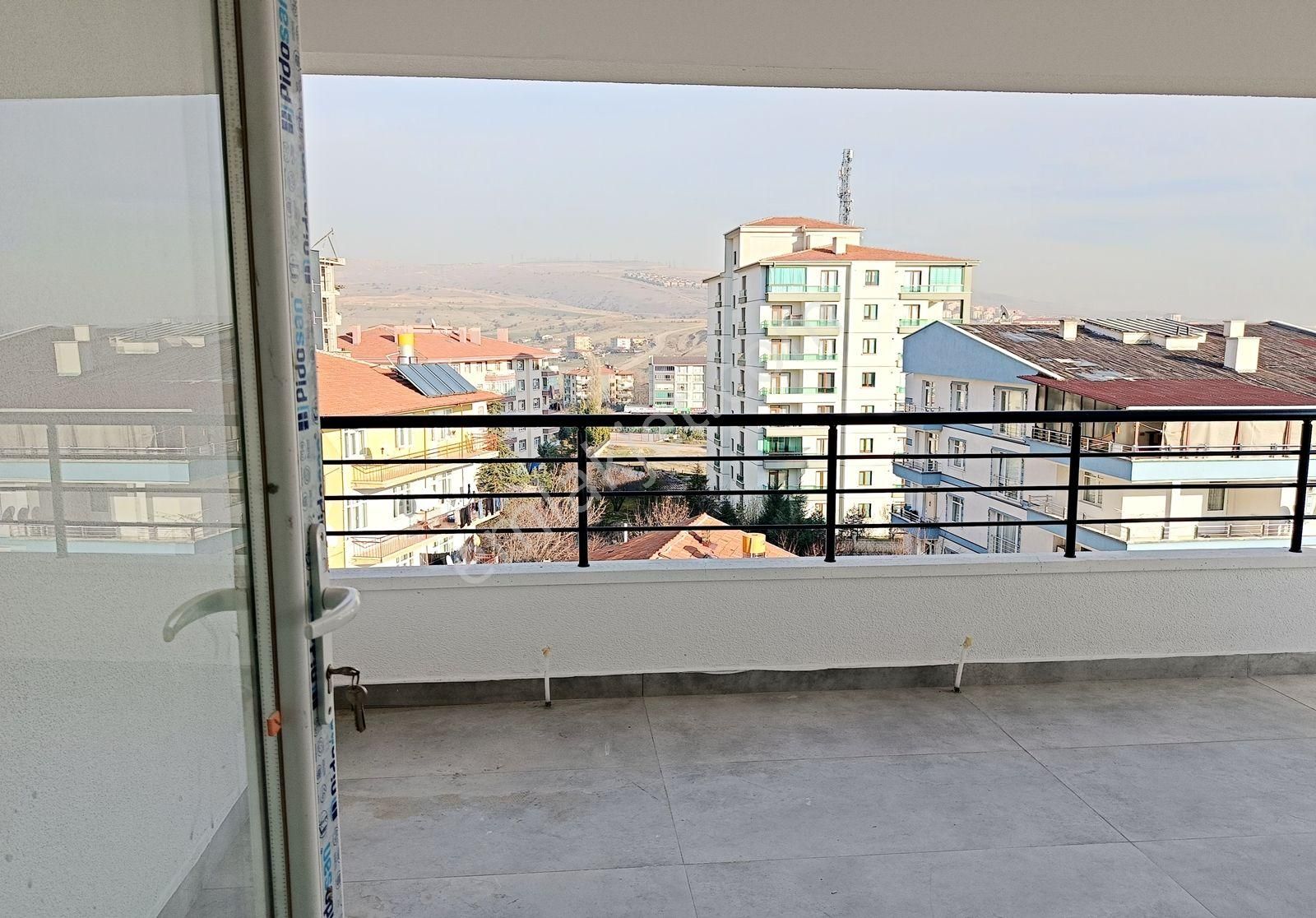 Yakacıkta 4+1 Yeni Kiralık Daire - Görsel 5