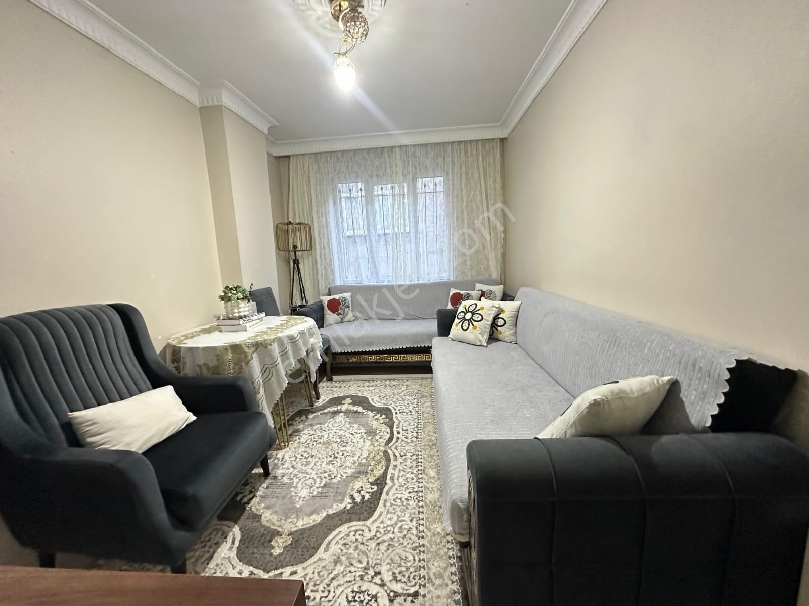 Üç Kardeşler'den İsmetpaşa Mh 2+1 Balkonlu 85m2 Yüksek Giriş