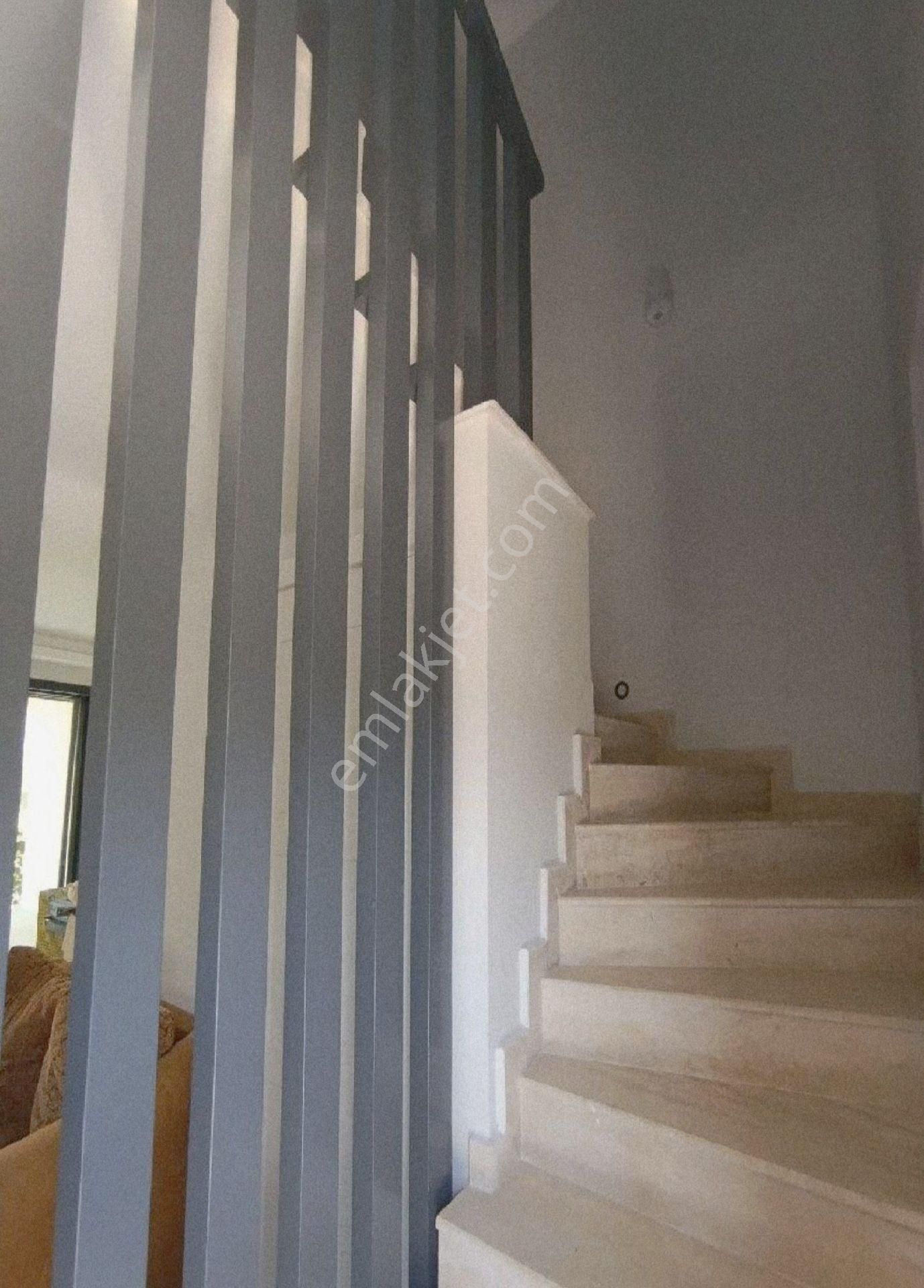 Kuşadası Satılık 3+1villa - Görsel 5