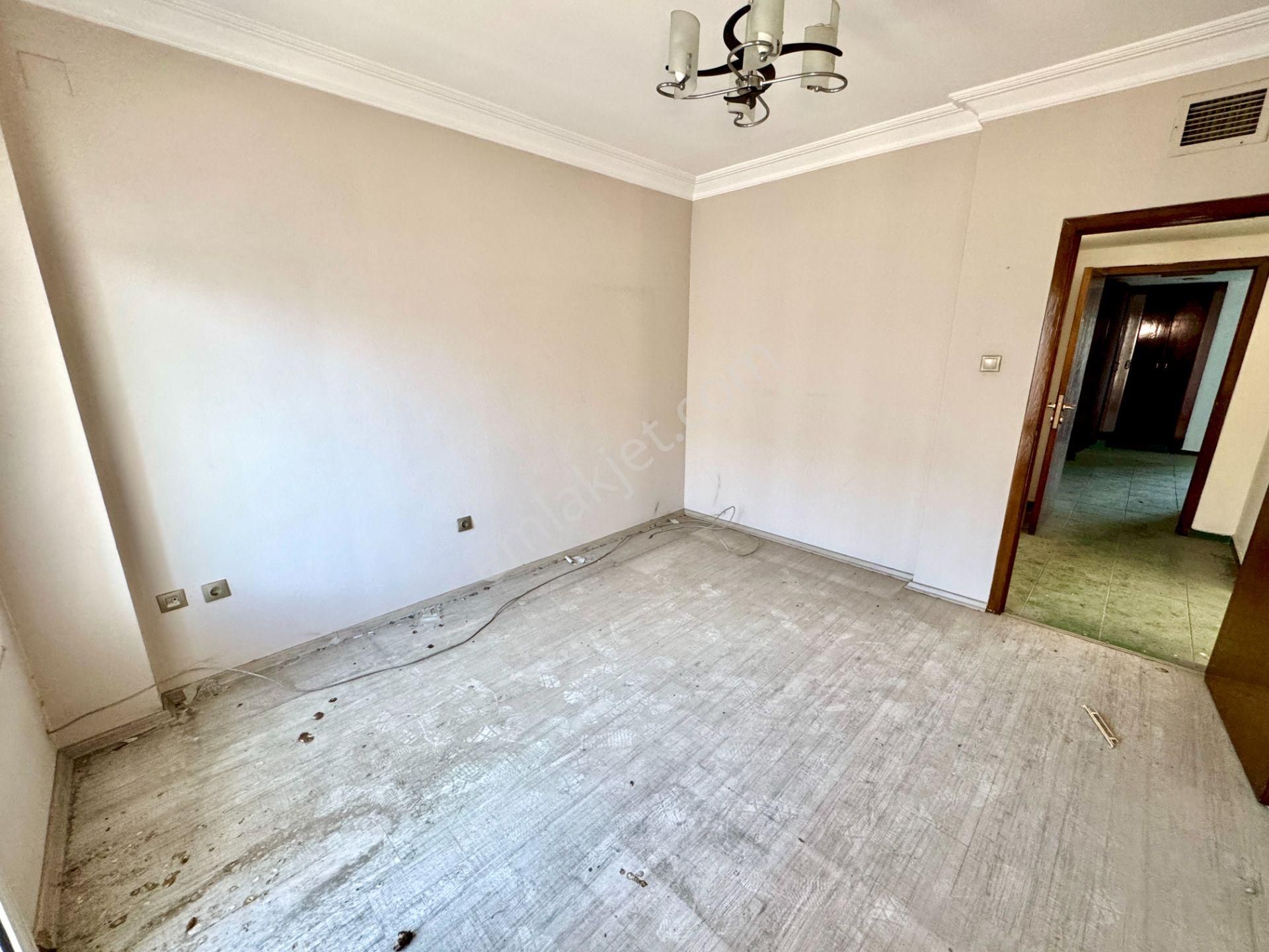 Çamlıbelde İsmet İnönü Bulvarı Cepheli Deniz Manzaralı 3+1 - Görsel 16