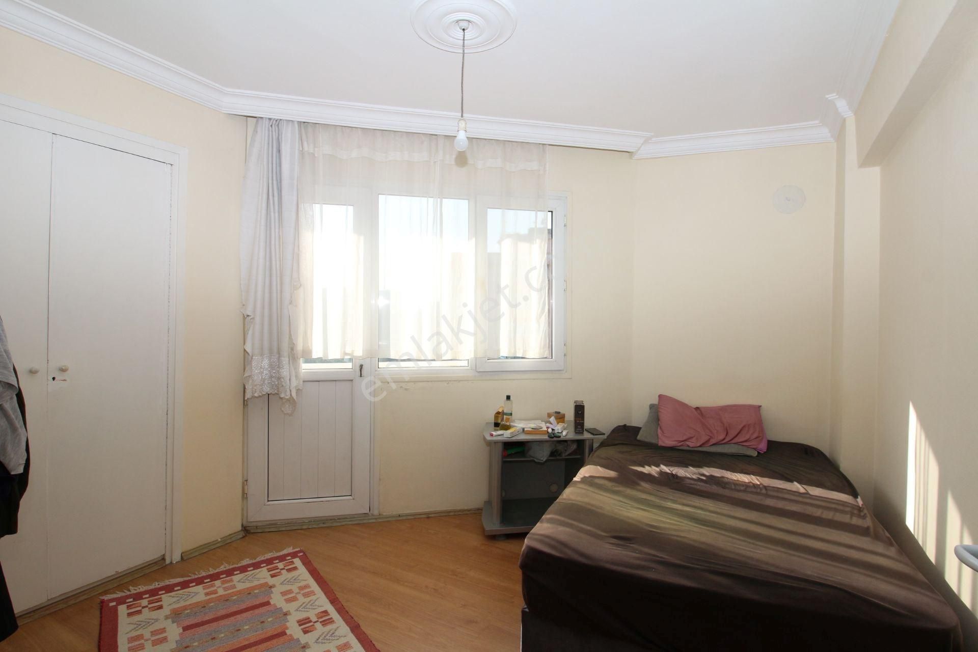 İsmet Yorgancılar Semt Polikliniği Ve Yeşilyurt Dev. Hast. Yakını - Görsel 8