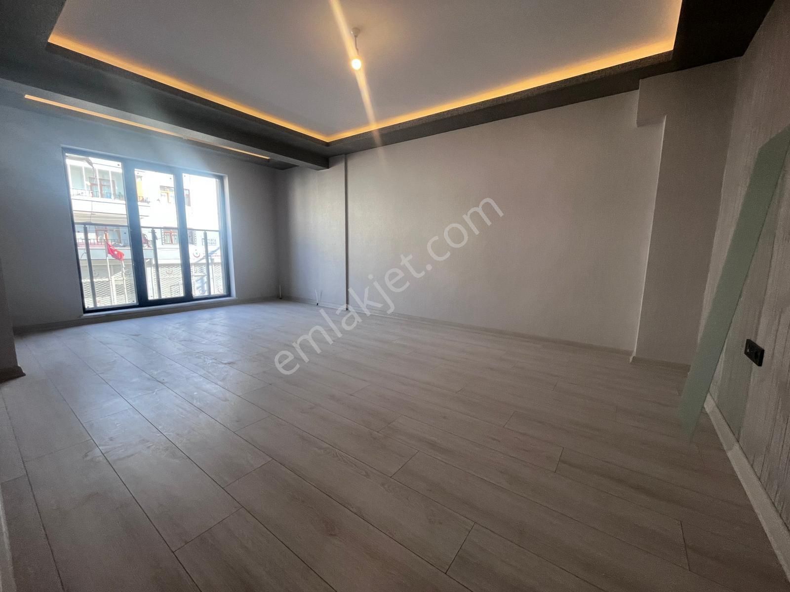 Bayram Gayrimenkulden Pınarbaşı Mah 3+1 Ara Katta 0 Asansörlü Satılık Masrafsız Daire - Görsel 12