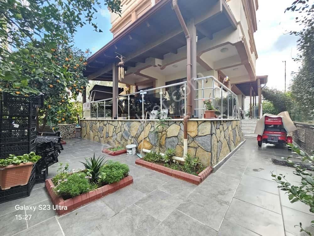 Eu Gayrimenkulden Yetkili Sıfırlanmış Denize Yakın 3+1 Villa - Görsel 16