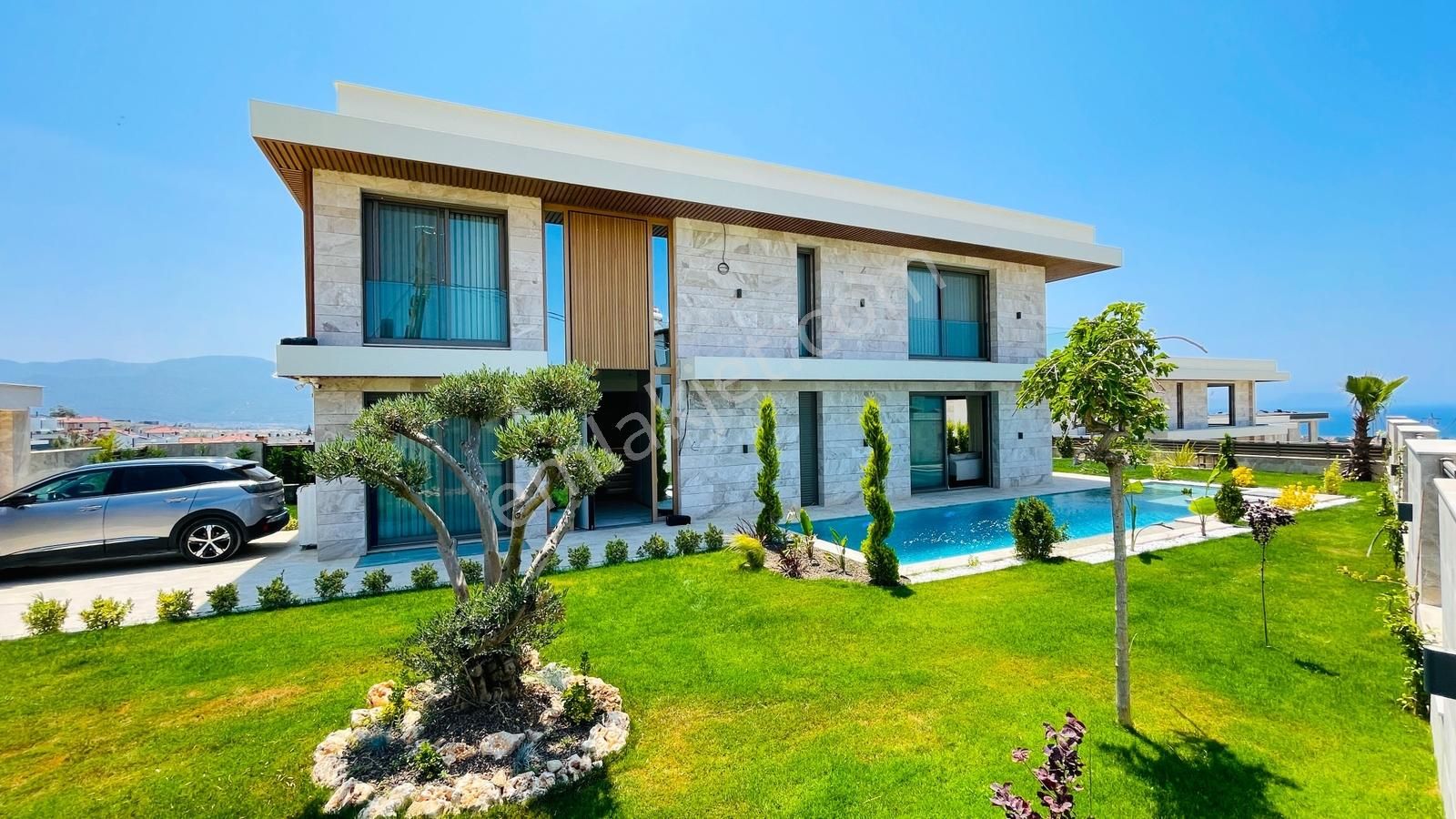 Her Şeyiyle Fark Yaratan Villa! Kuşadası Soğucakta Satılık Villa - Görsel 13