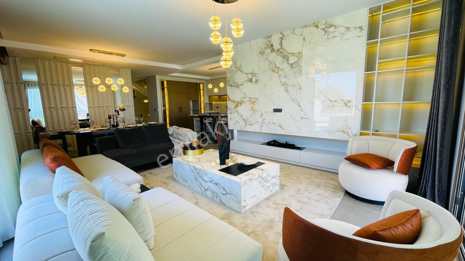 Her Şeyiyle Fark Yaratan Villa! Kuşadası Soğucakta Satılık Villa - Görsel 18