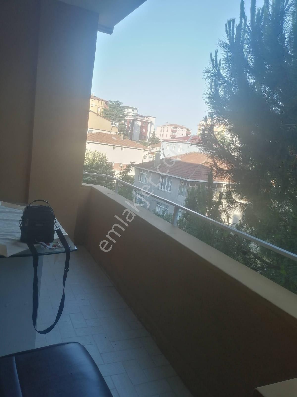 Kavacık Otağtepe'de 140 M 3+1 Etrafı Açık Daire