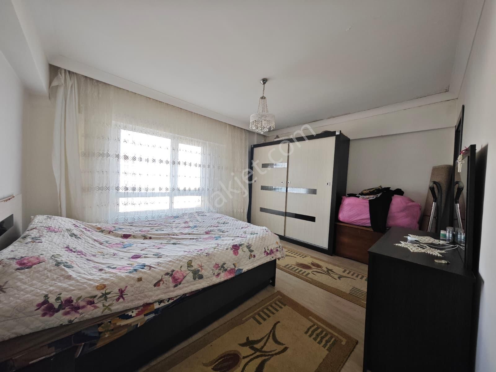 Feridunçelik'te Cadde Üzerinde Asansörlü Yapılı 3+1 Katta Satılık Daire !! - Görsel 15