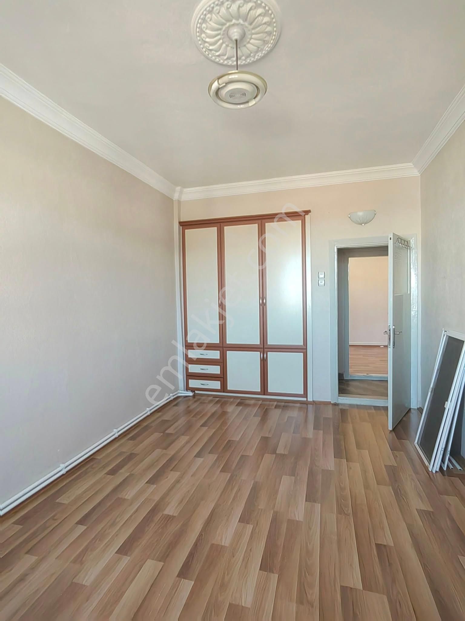 Nasreddin Emlaktan Park Hastanesi Civarı Kiralık Daire - Görsel 18