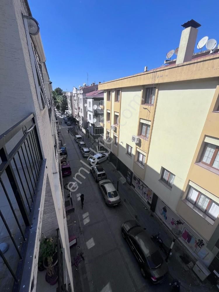 Forbes Caddesinde 116 M2 3+1 Satılık Daire - Görsel 16