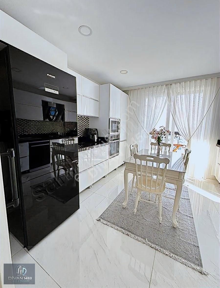 Bahçelievler Code Sitesinde Satılık 4+1 Lüks Daire - Görsel 9