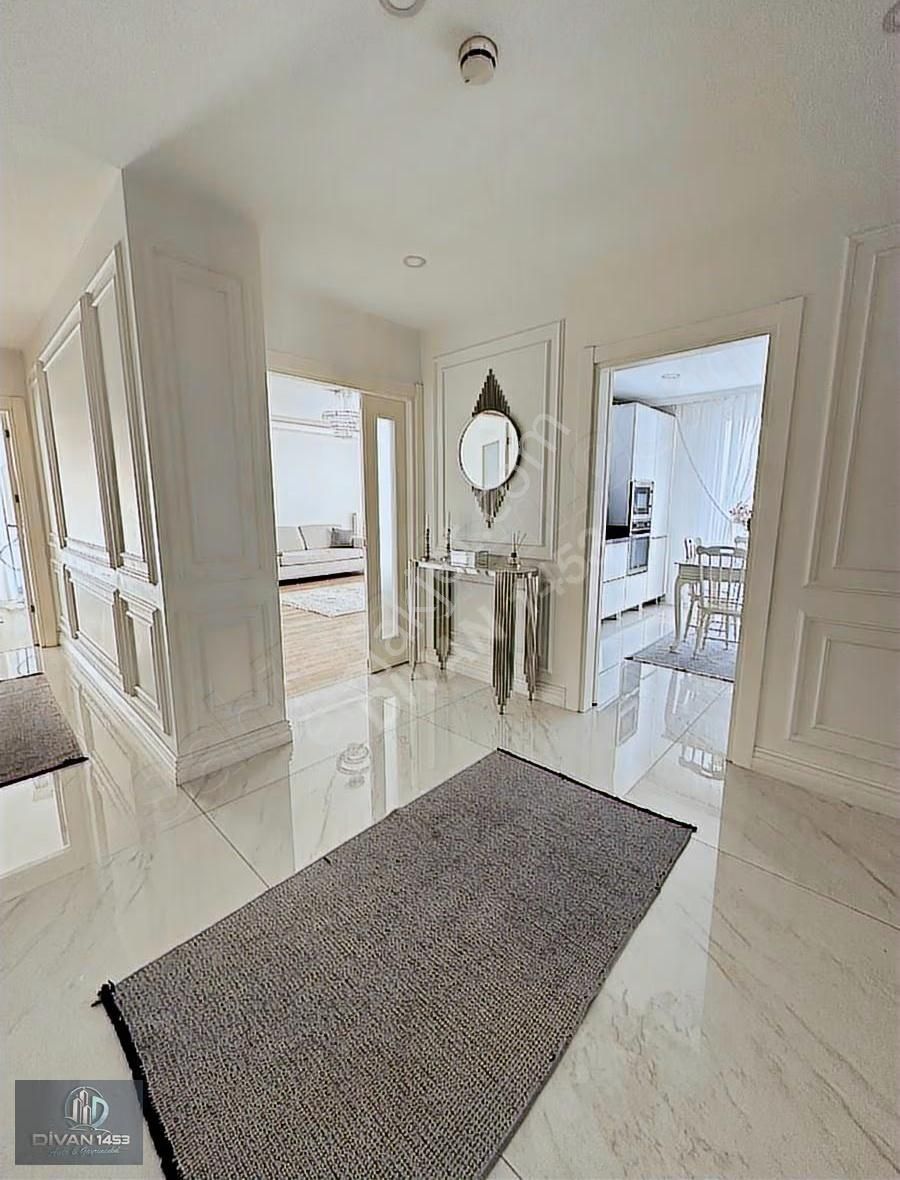 Bahçelievler Code Sitesinde Satılık 4+1 Lüks Daire - Görsel 12