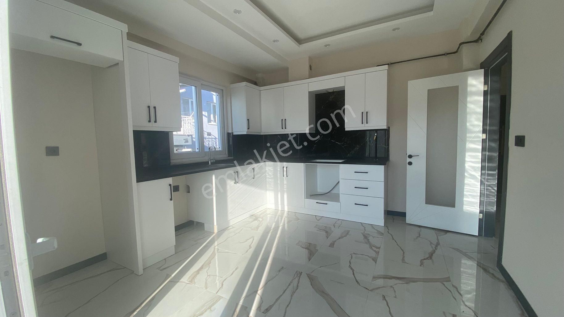 Yeni Mahallede Lüks 2+1 Ara Kat - Görsel 10