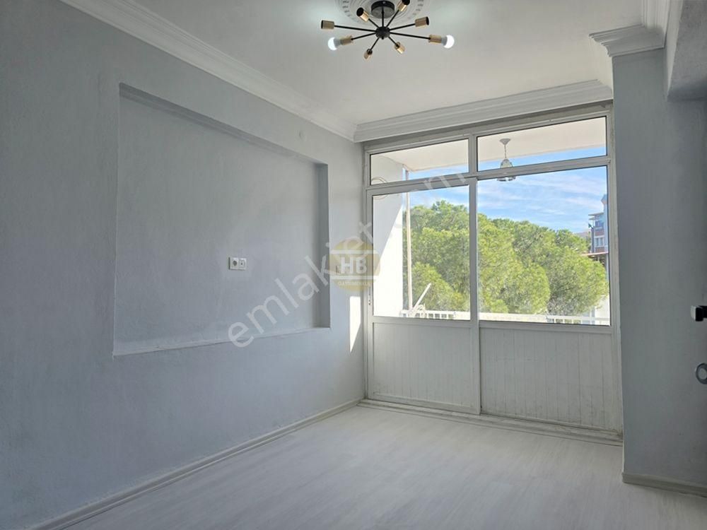 Hb'den 2+1 Satılık Daire, Mükemmel Temizlikte Kullanıma Hazır Turistik Park Cepheli Yeni Tadilatlı - Görsel 11